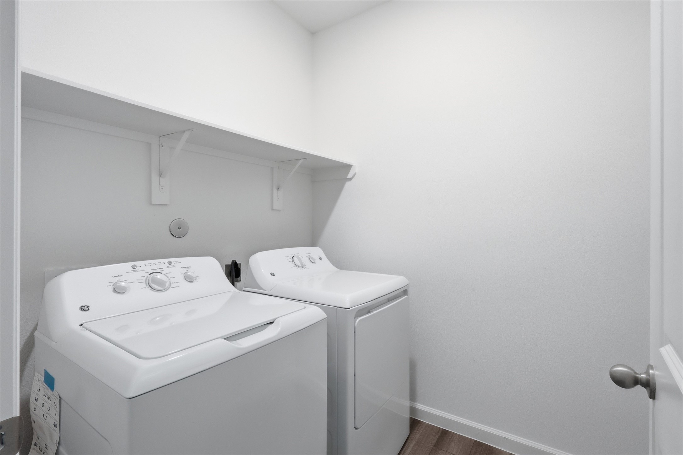 3892 Sunbird Creek Trail Property Photo 4