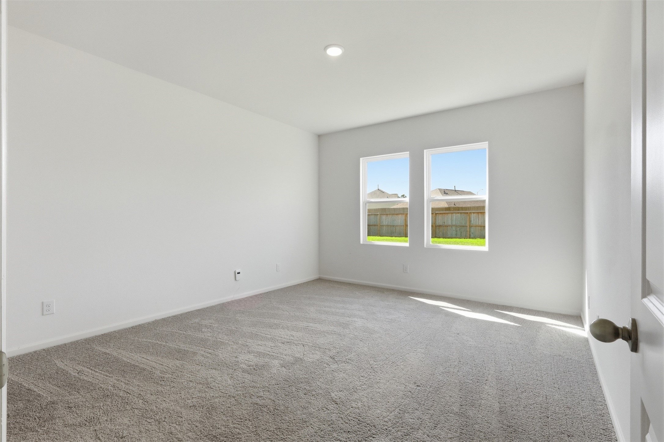 3892 Sunbird Creek Trail Property Photo 15