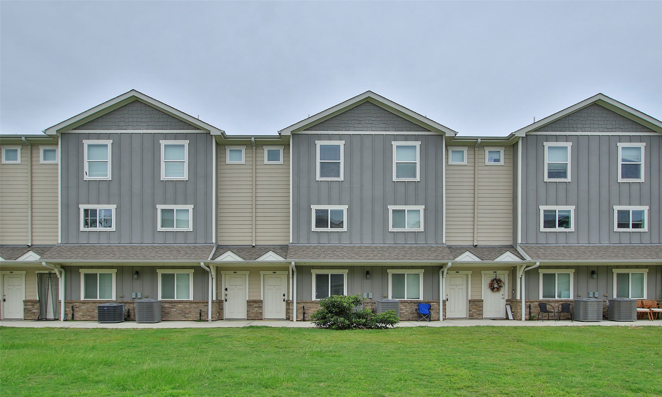 21155 Gosling Road 22a Property Photo 1