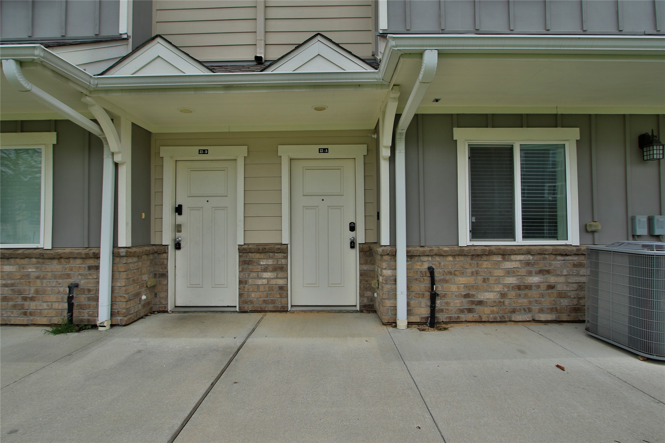 21155 Gosling Road 22a Property Photo 2