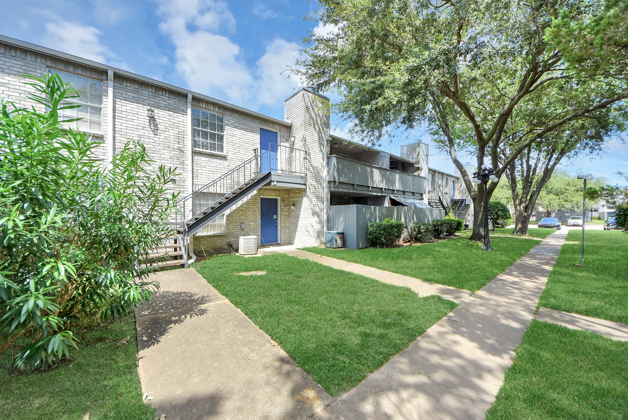 9700 Leawood Boulevard 1214 Property Photo 4
