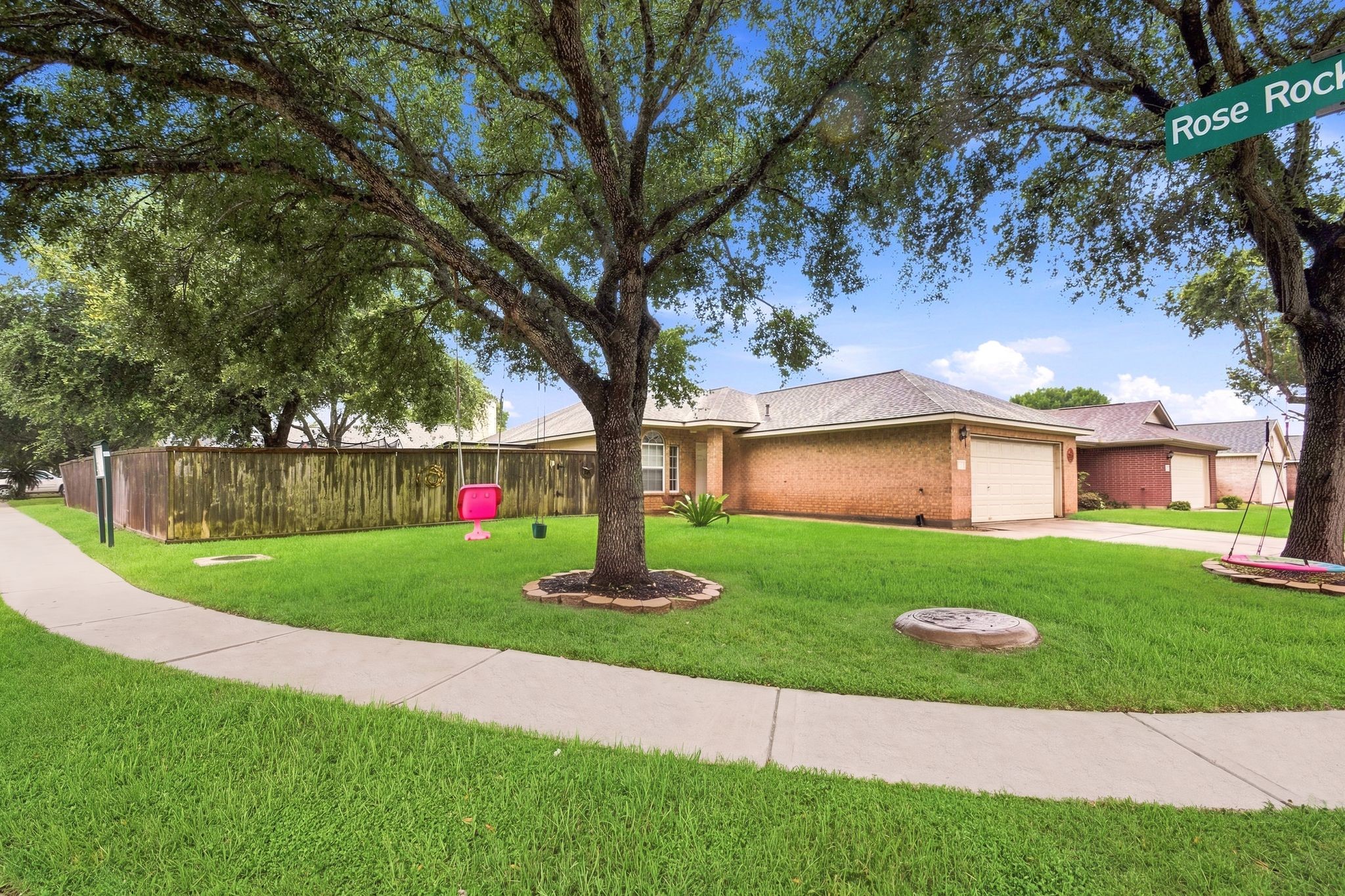 111 Thunder Basin Drive Property Photo 5