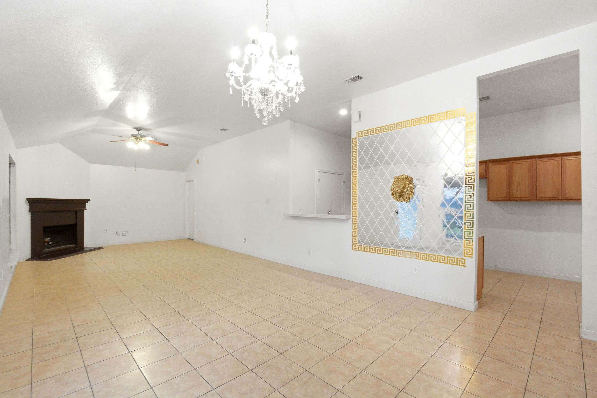 111 Thunder Basin Drive Property Photo 11