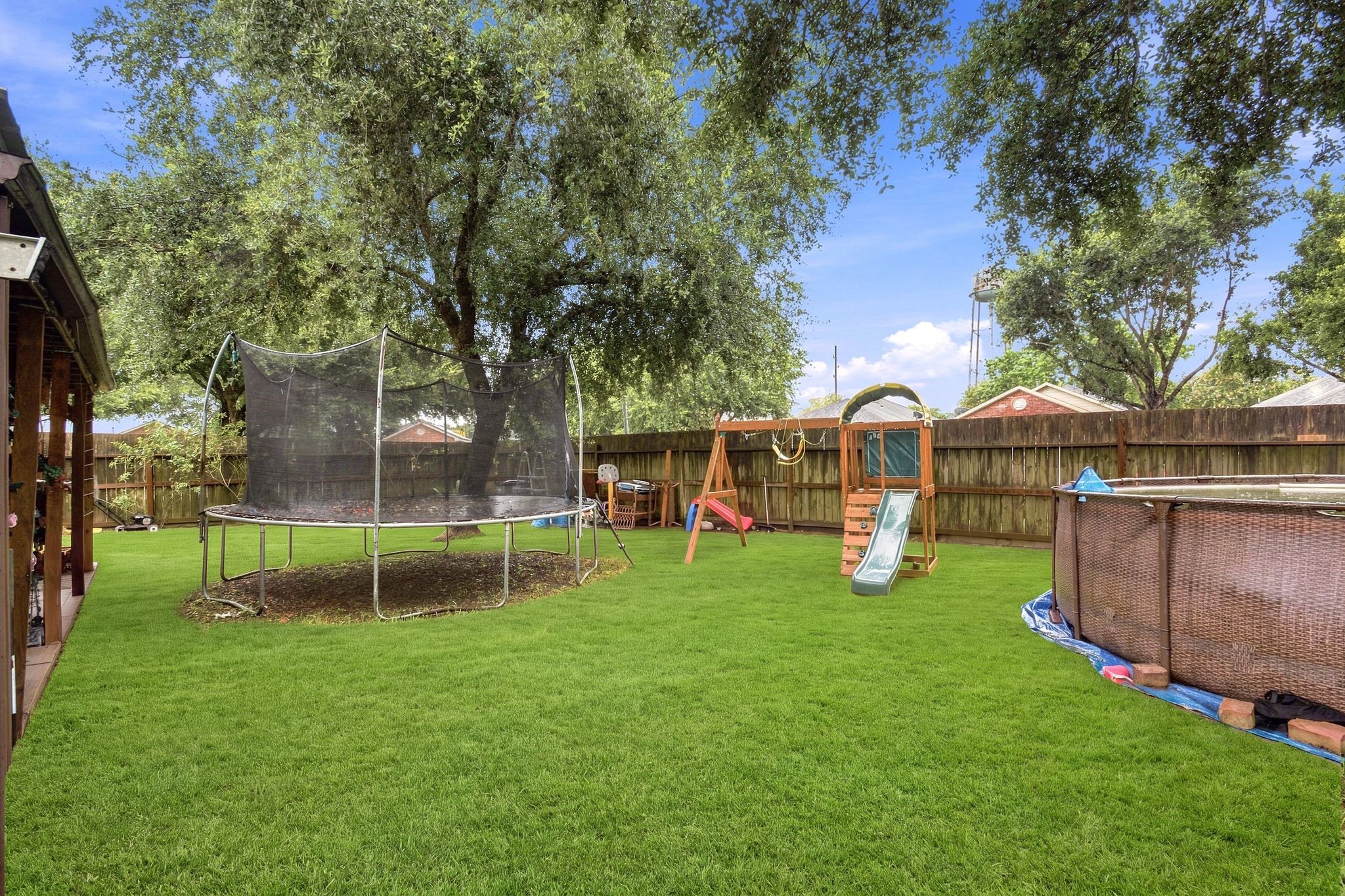 111 Thunder Basin Drive Property Photo 44