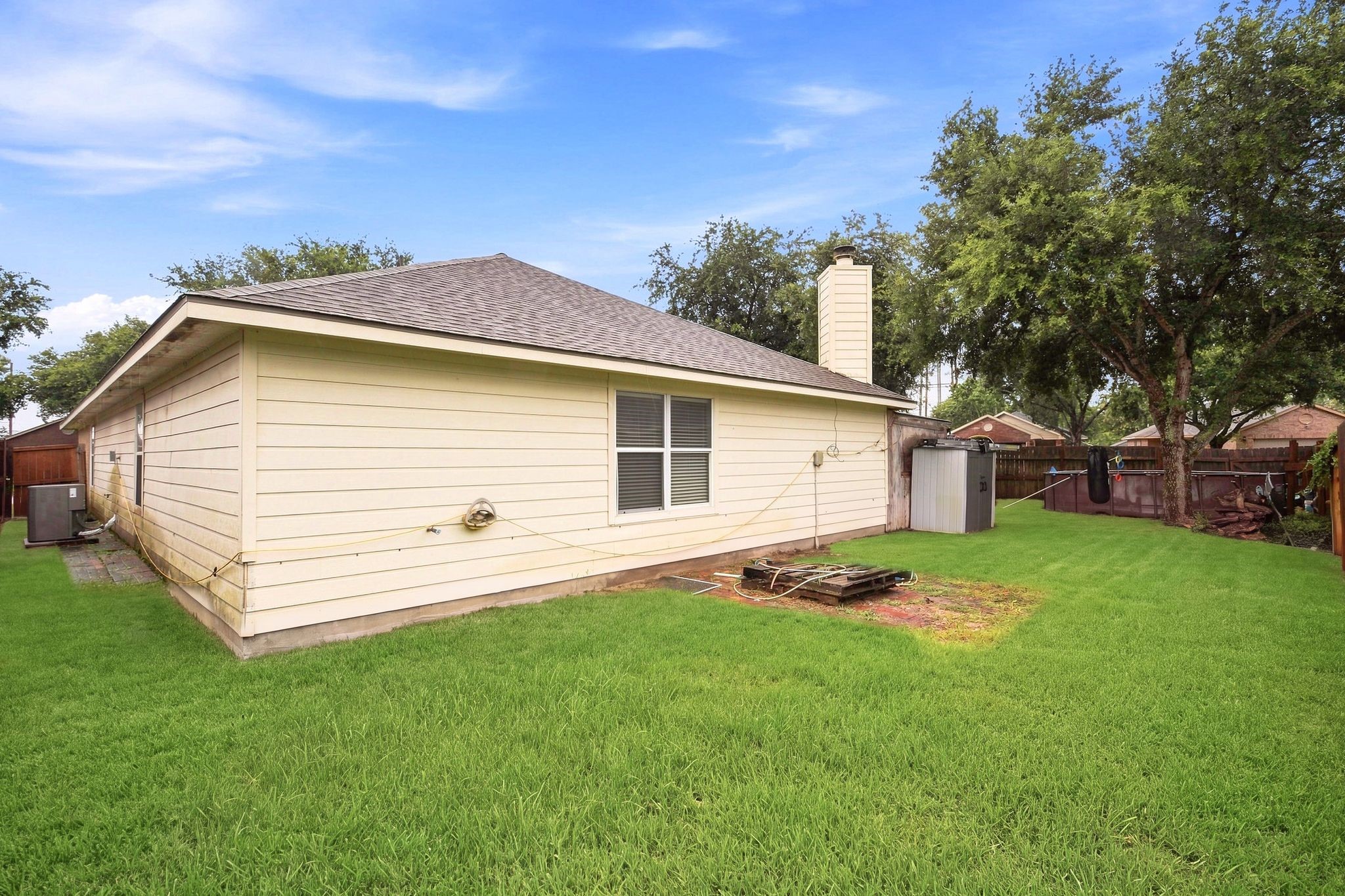 111 Thunder Basin Drive Property Photo 45