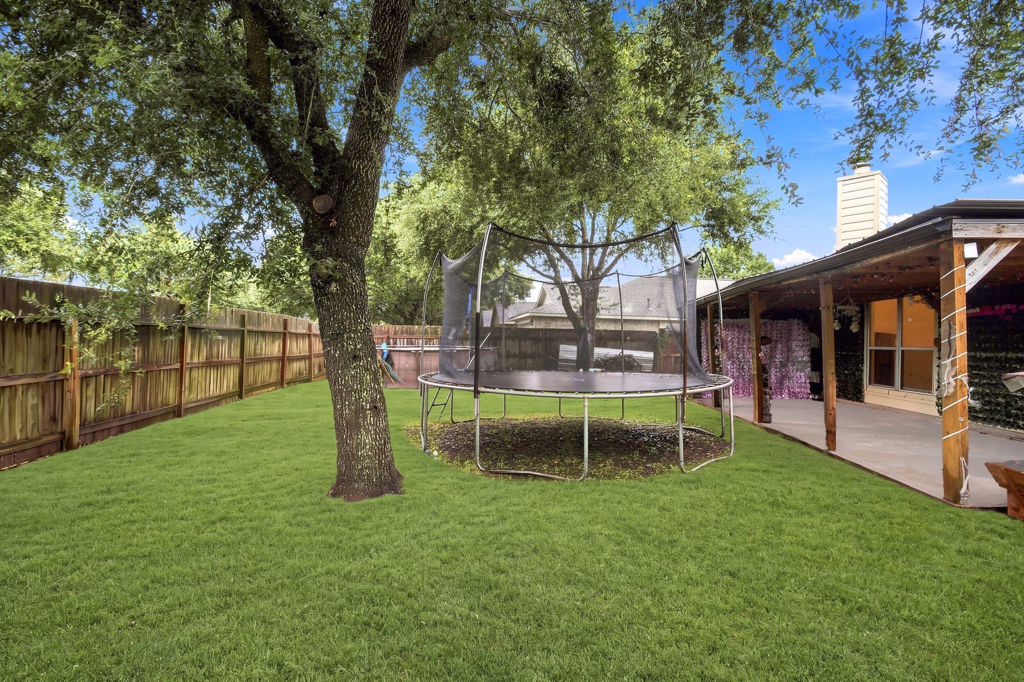 111 Thunder Basin Drive Property Photo 46