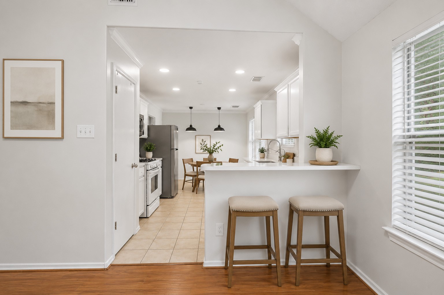 6 Thicket Grove Place Property Photo 13