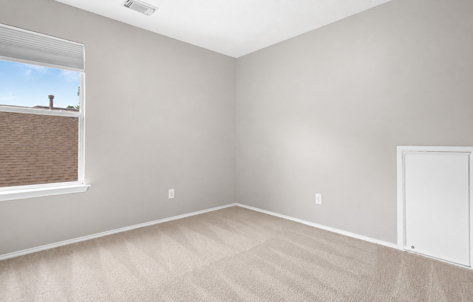 6 Thicket Grove Place Property Photo 35