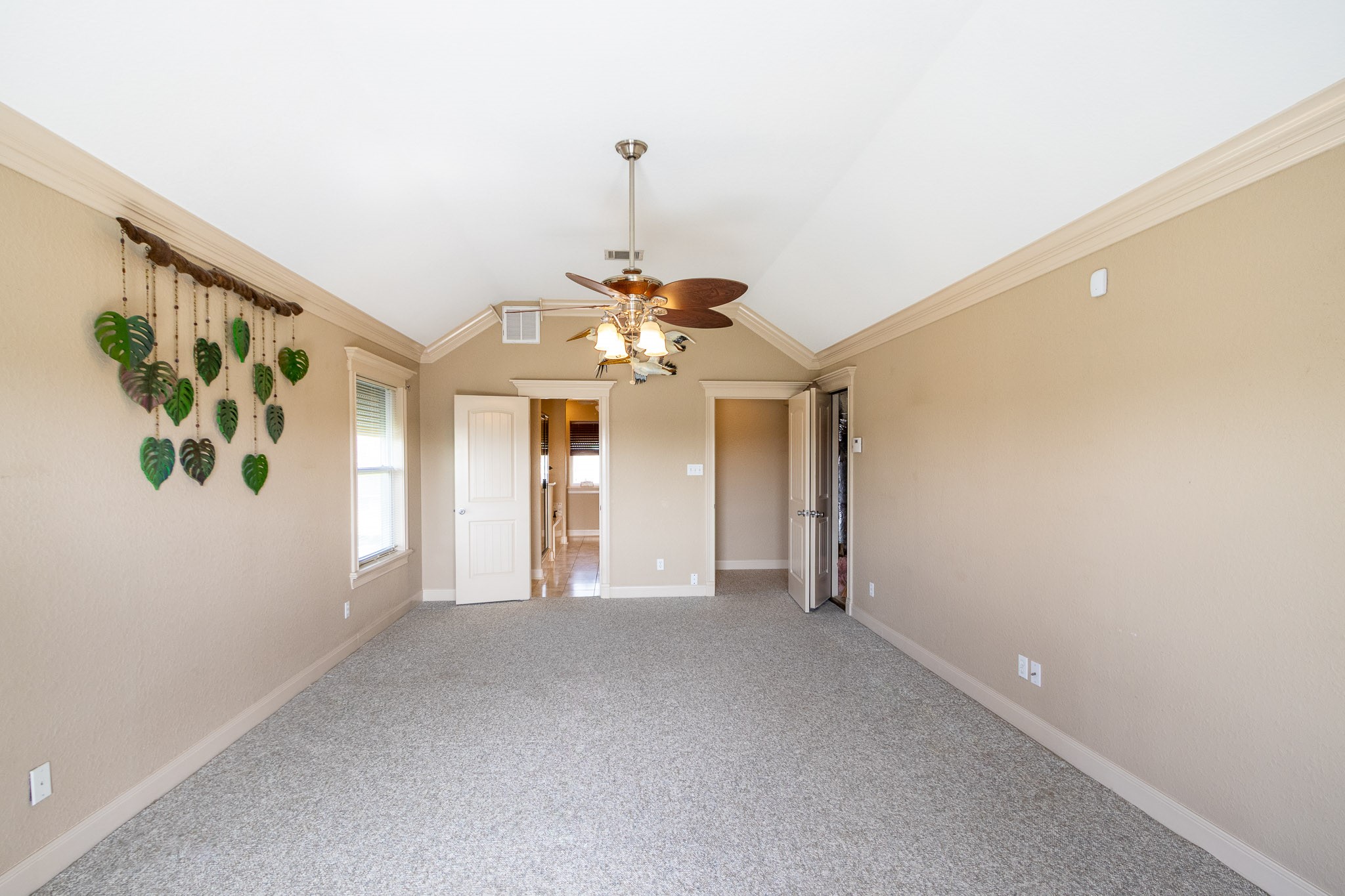 391 Ling Street Property Photo 34