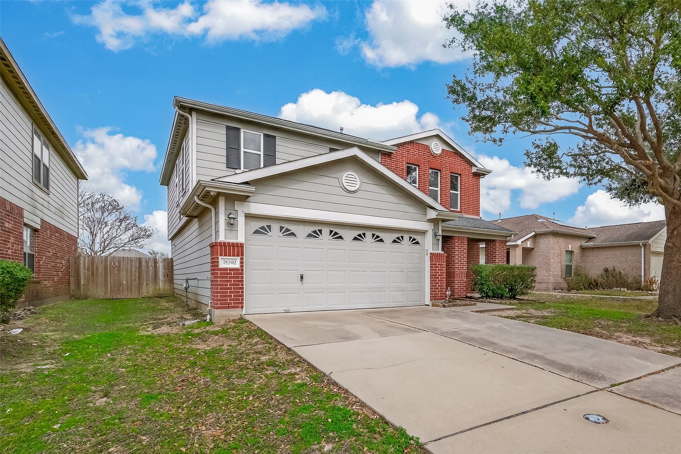 18302 Walden Gate Ln Property Photo 2