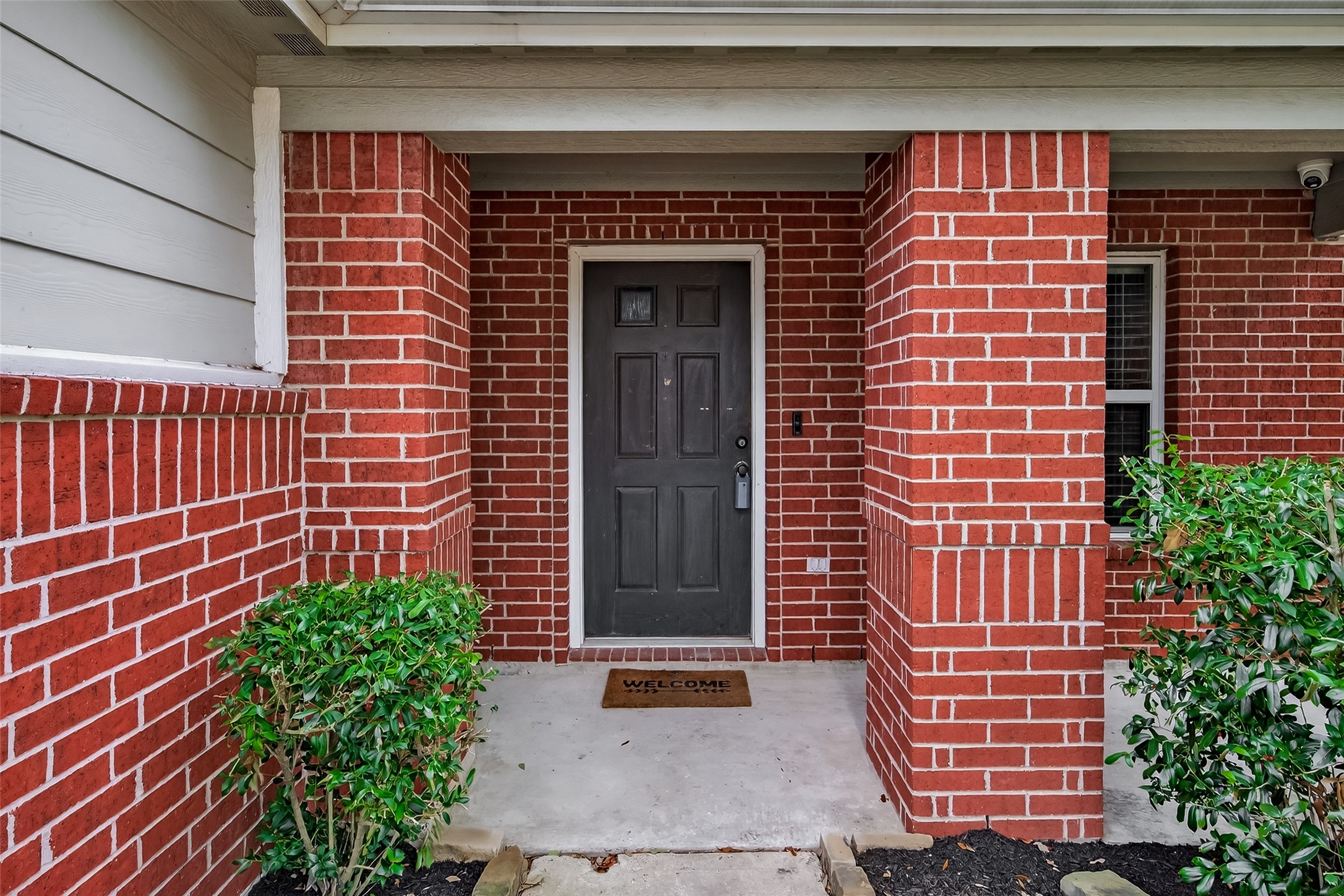 18302 Walden Gate Ln Property Photo 5