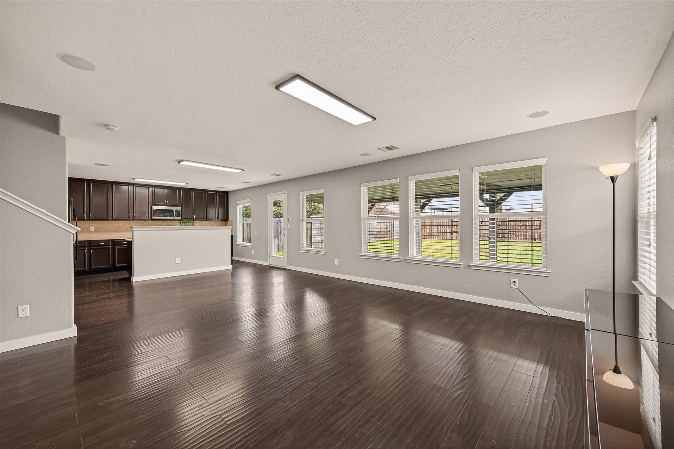 18302 Walden Gate Ln Property Photo 12