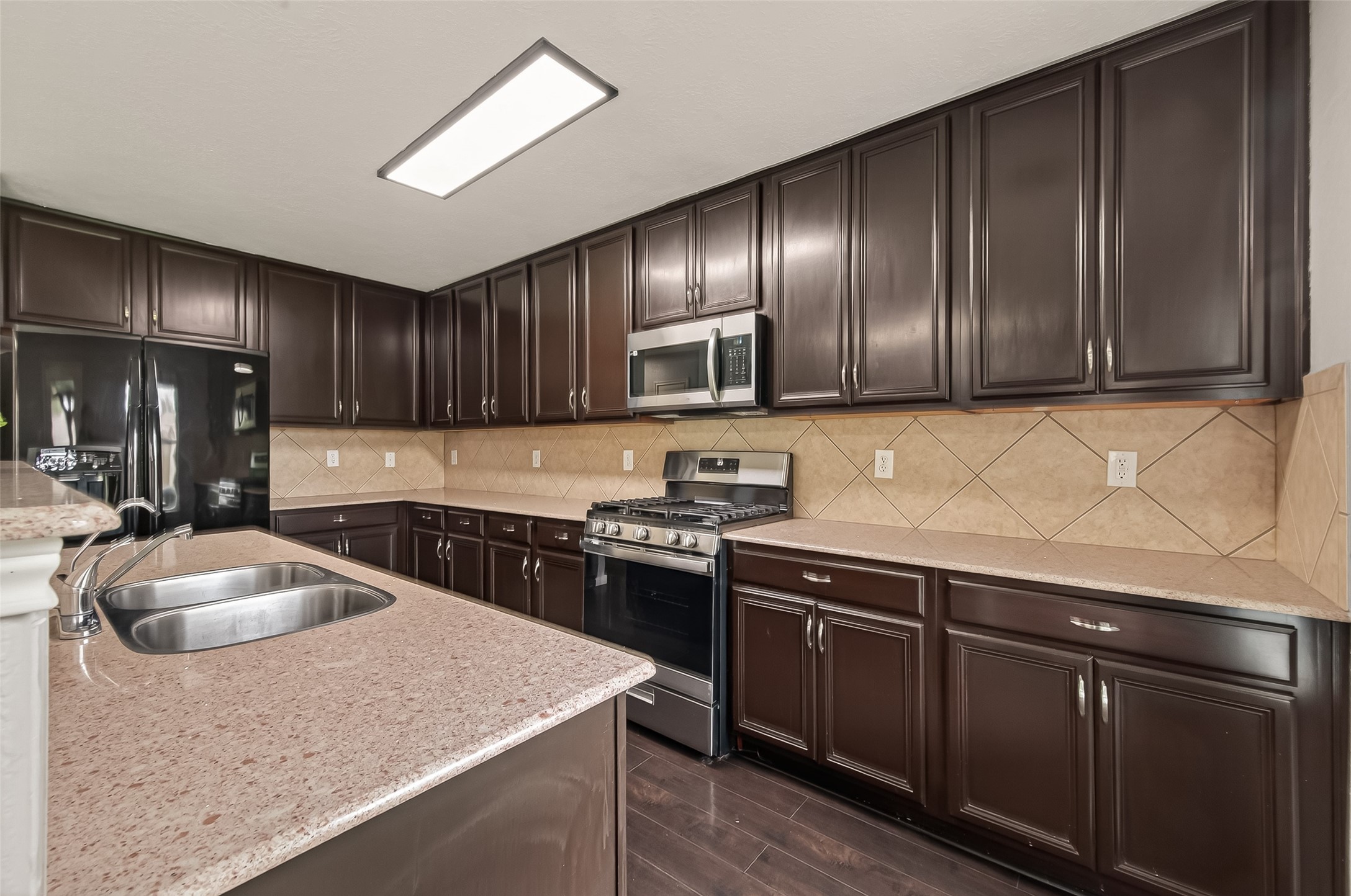 18302 Walden Gate Ln Property Photo 17