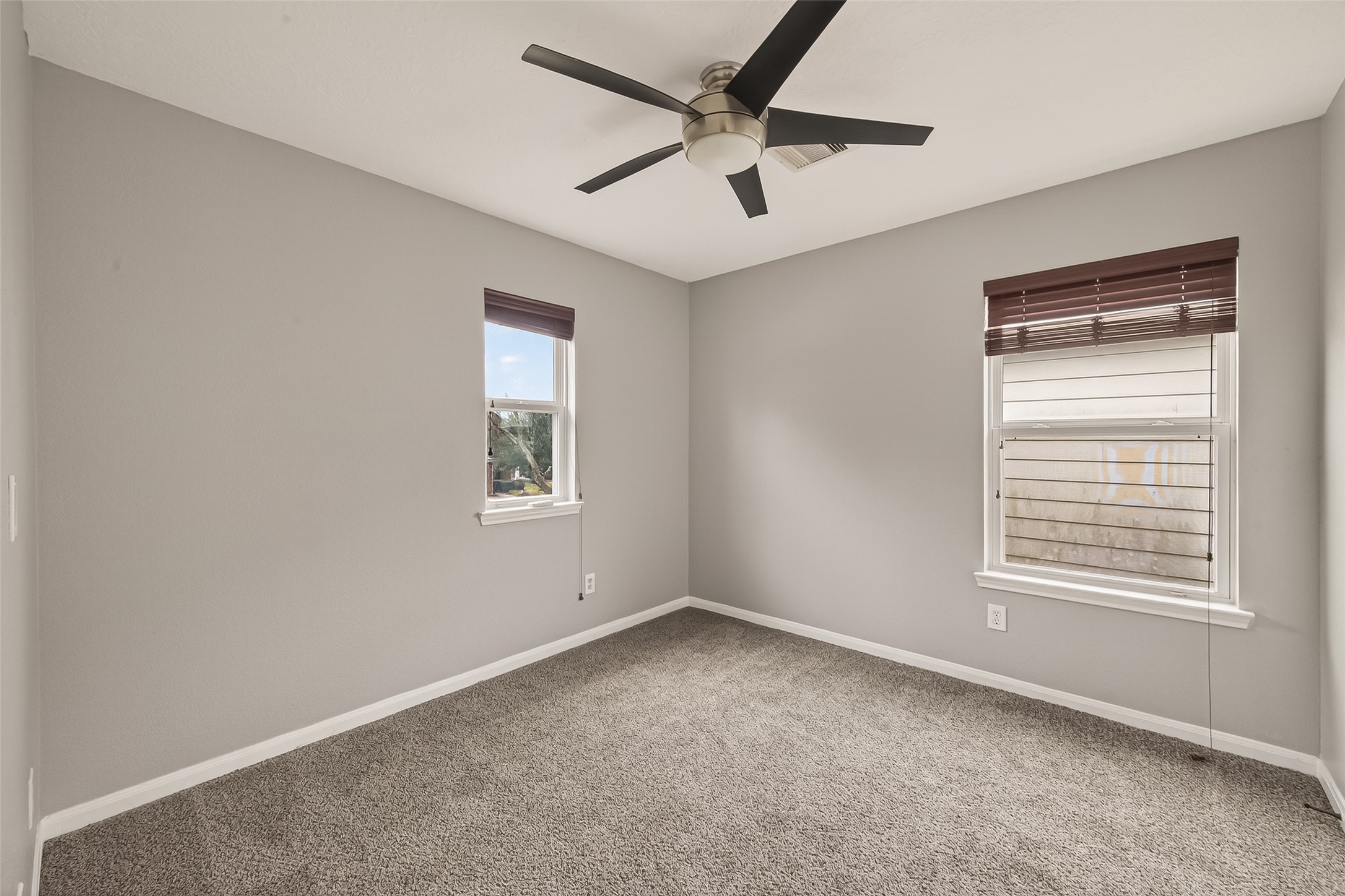 18302 Walden Gate Ln Property Photo 26