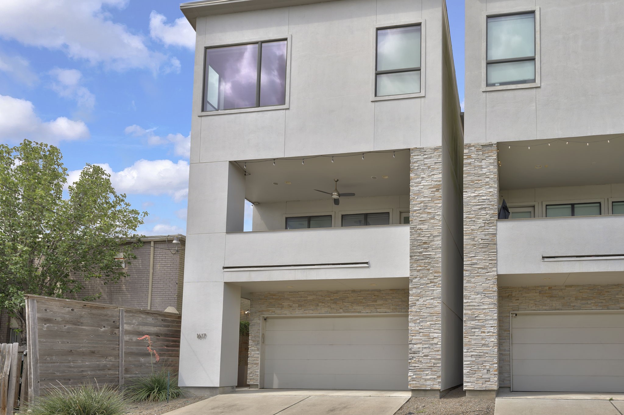 1617 Wichita Street Property Photo 2