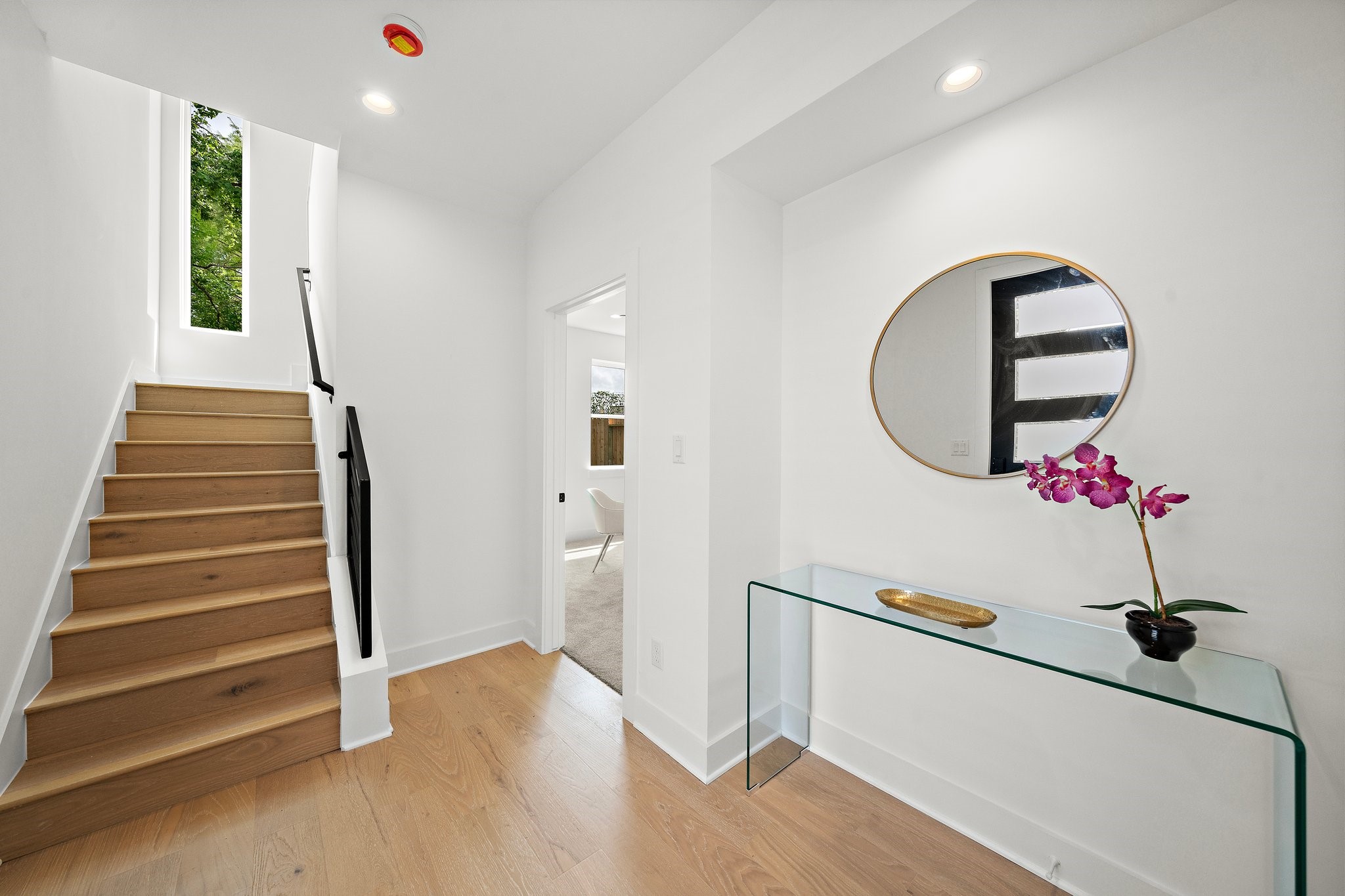 1605 Barbee Street Property Photo 6