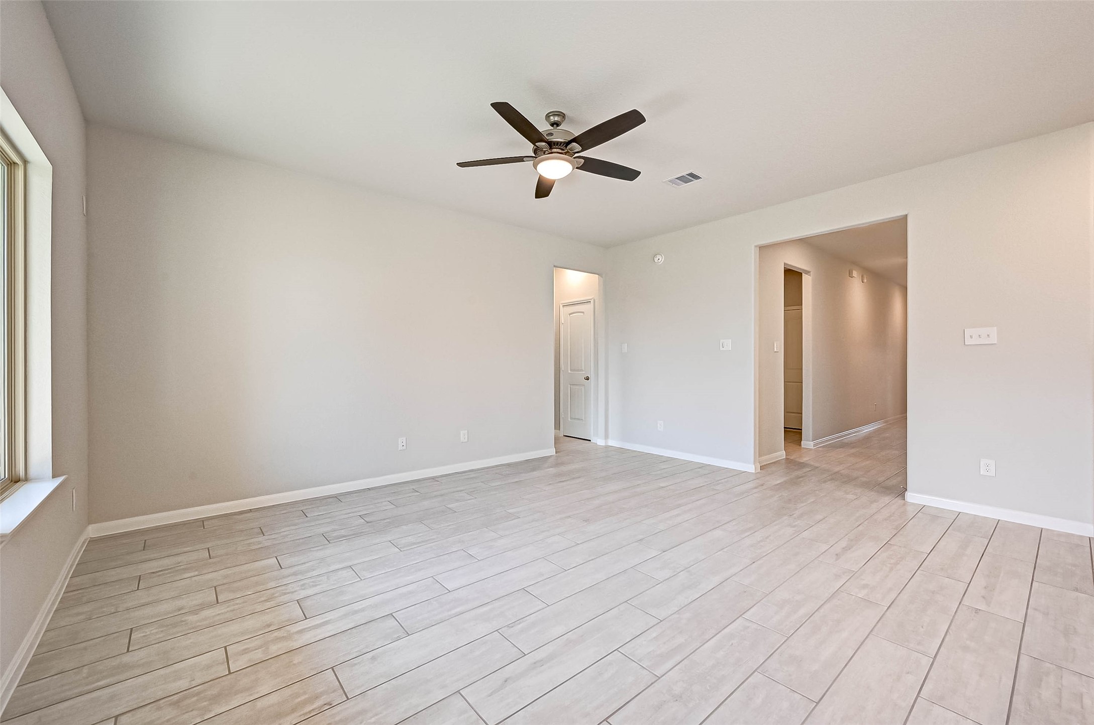 8818 Mugwort Drive Property Photo 7