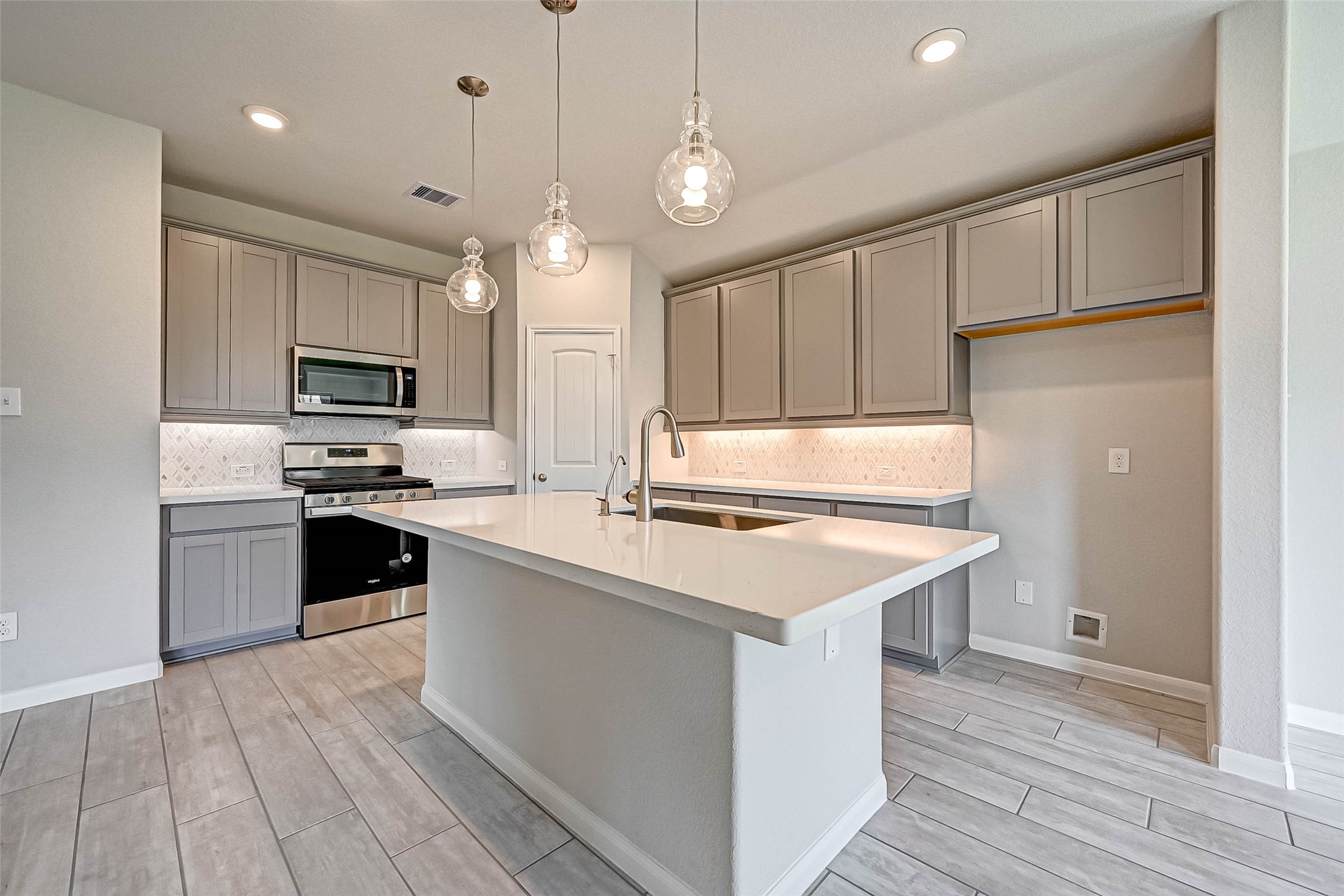 8818 Mugwort Drive Property Photo 10