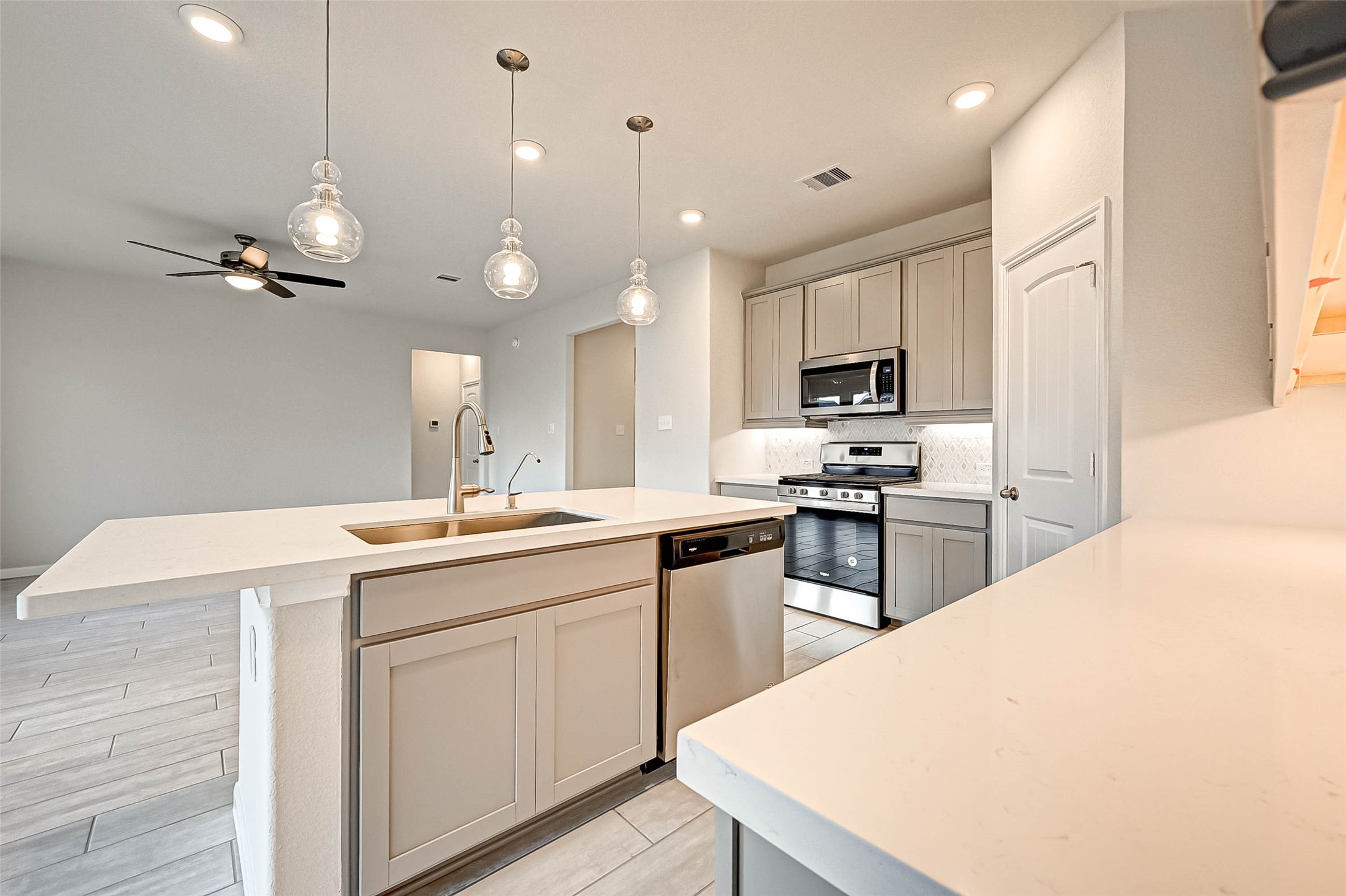 8818 Mugwort Drive Property Photo 14