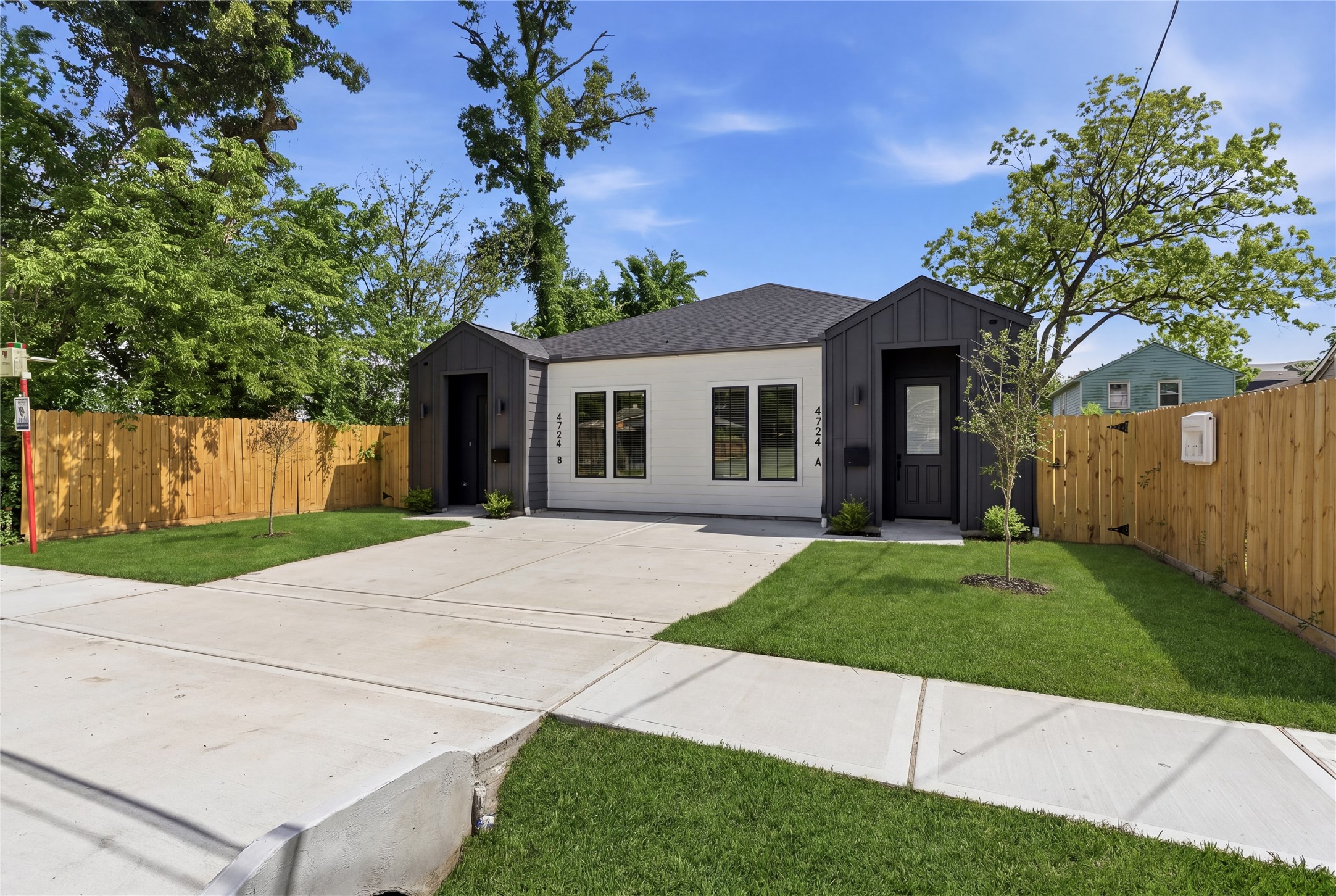4724 Coke Street Property Photo 3