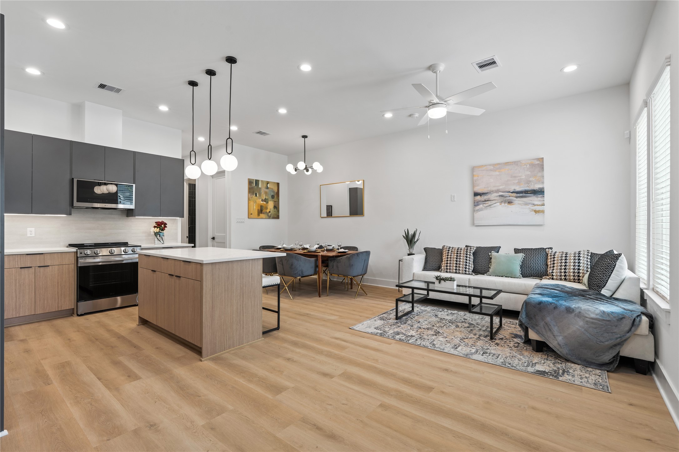 4724 Coke Street Property Photo 4