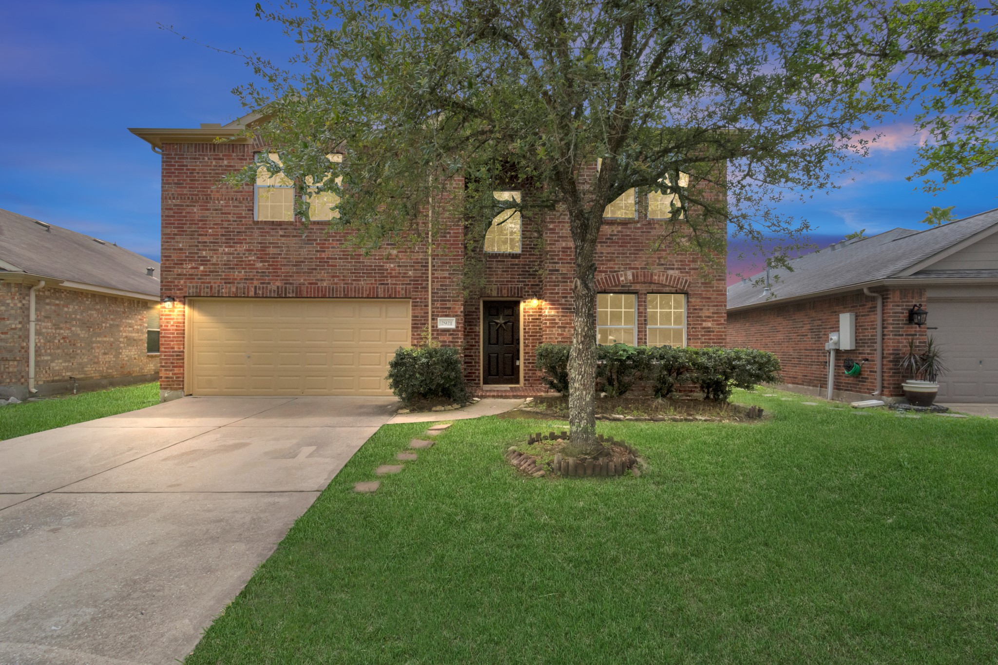 2921 Meridian Bay Lane Property Photo 4