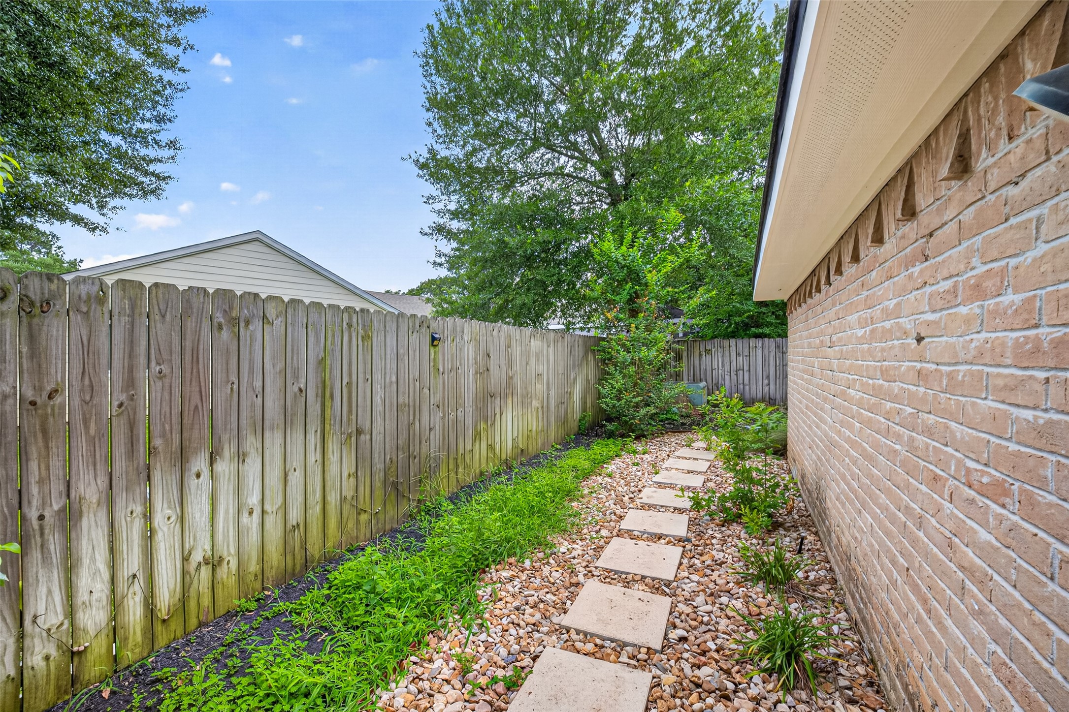 7111 Halfpenny Road Property Photo 37