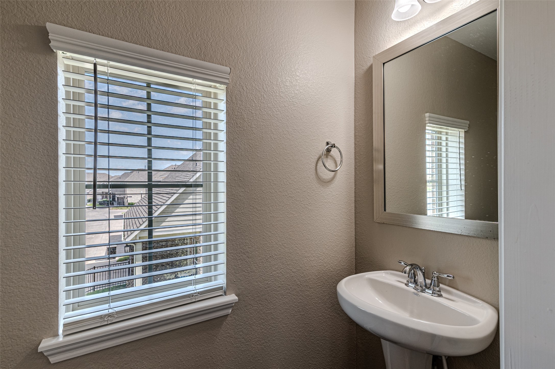 18309 Crystal Knoll Drive Property Photo 20
