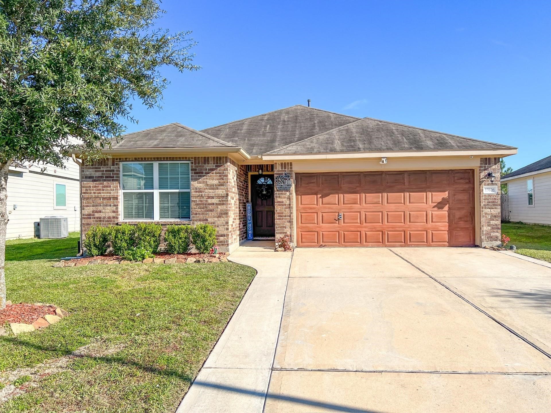 13106 Lucy Grove Lane
