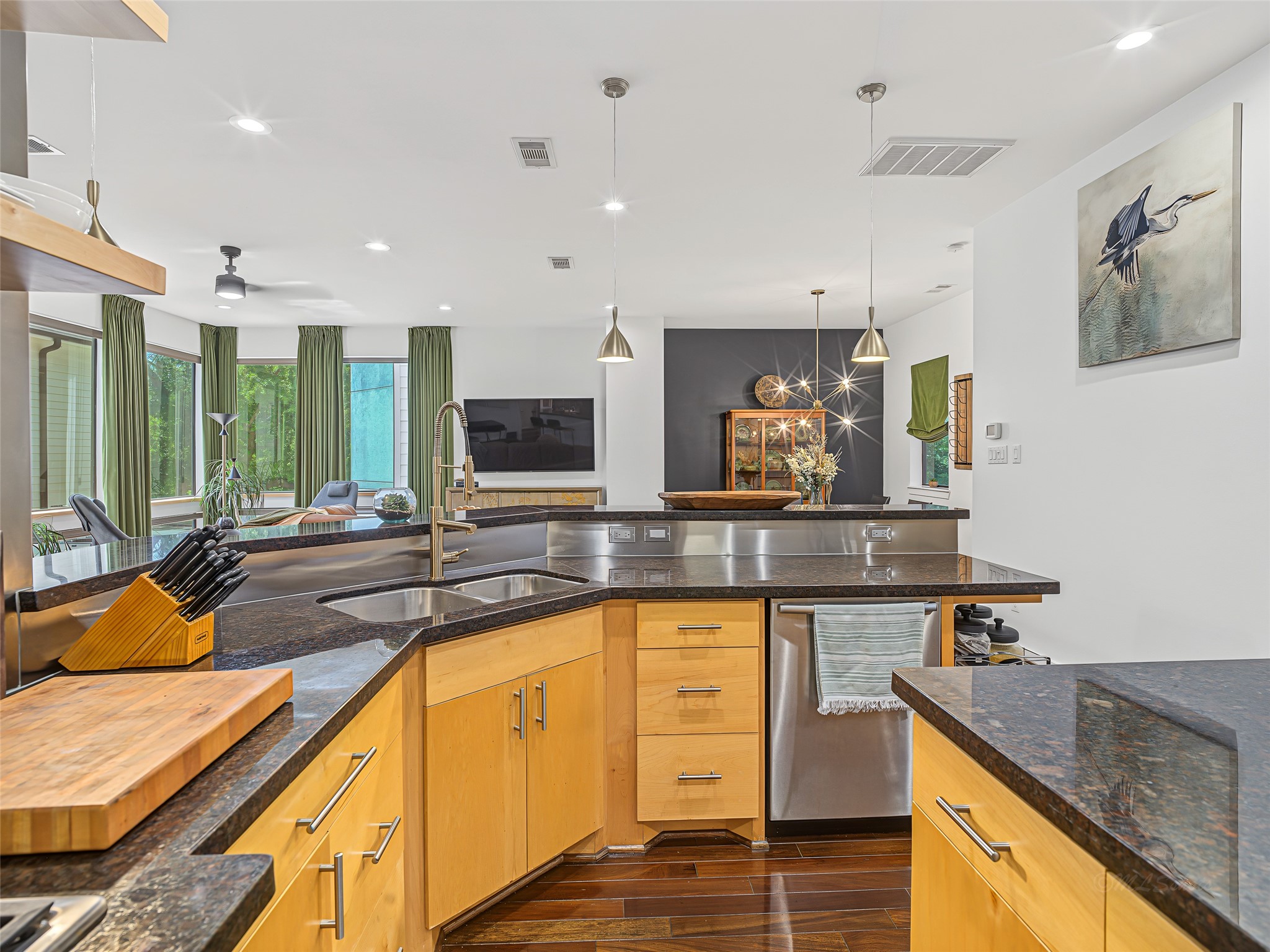 1045 Voight Street Property Photo 14