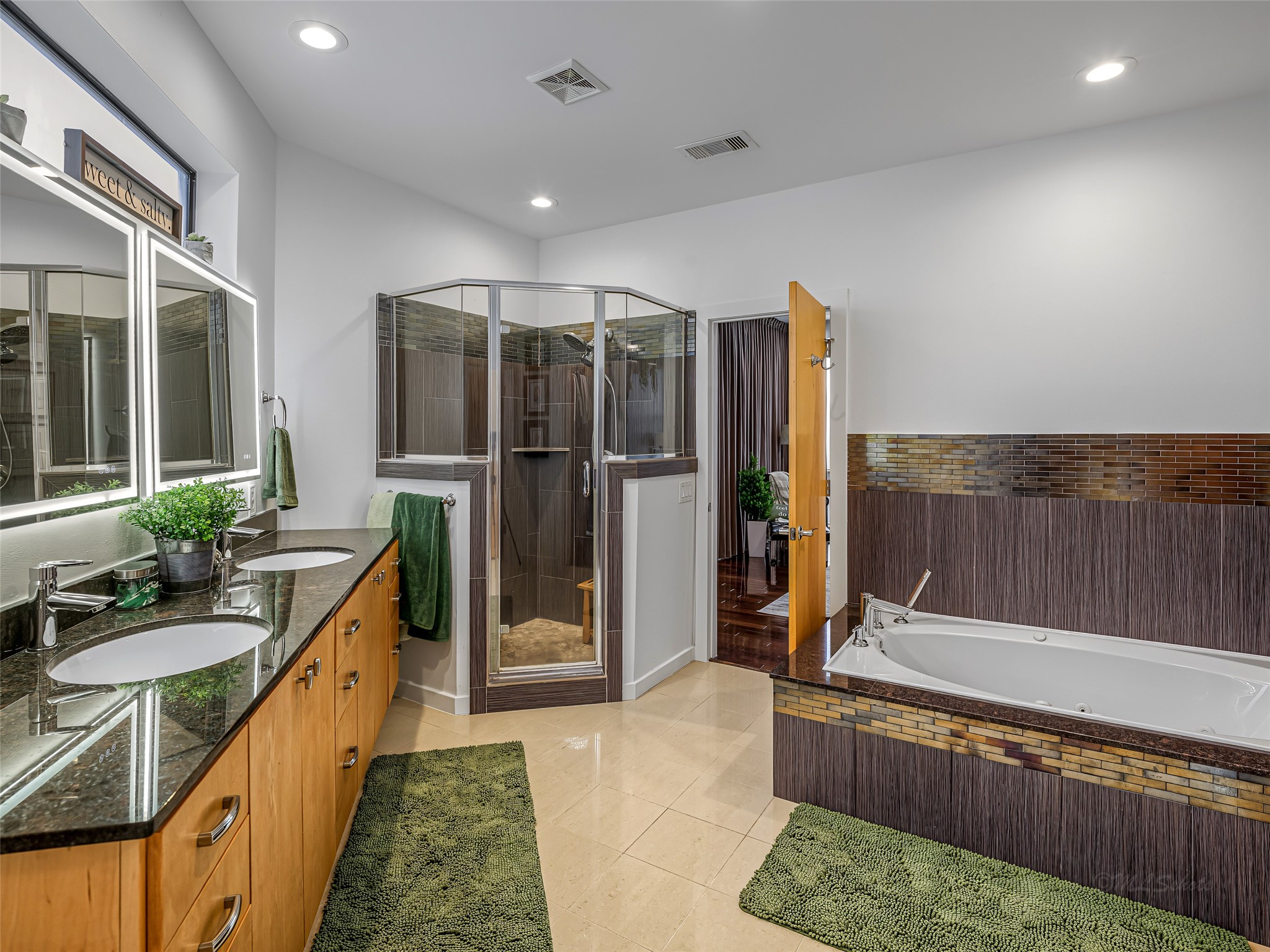 1045 Voight Street Property Photo 37