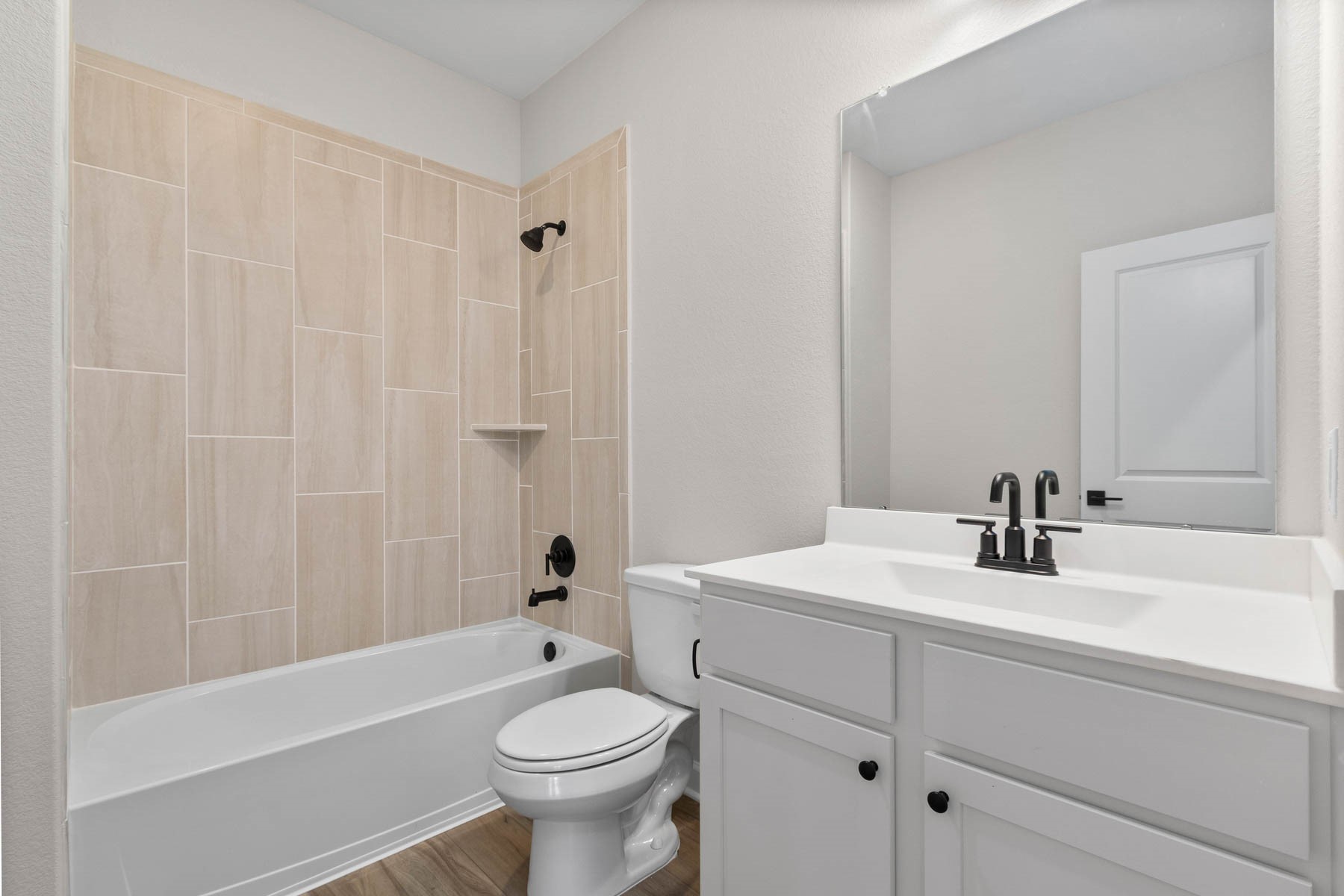 1126 Campside Drive Property Photo 14