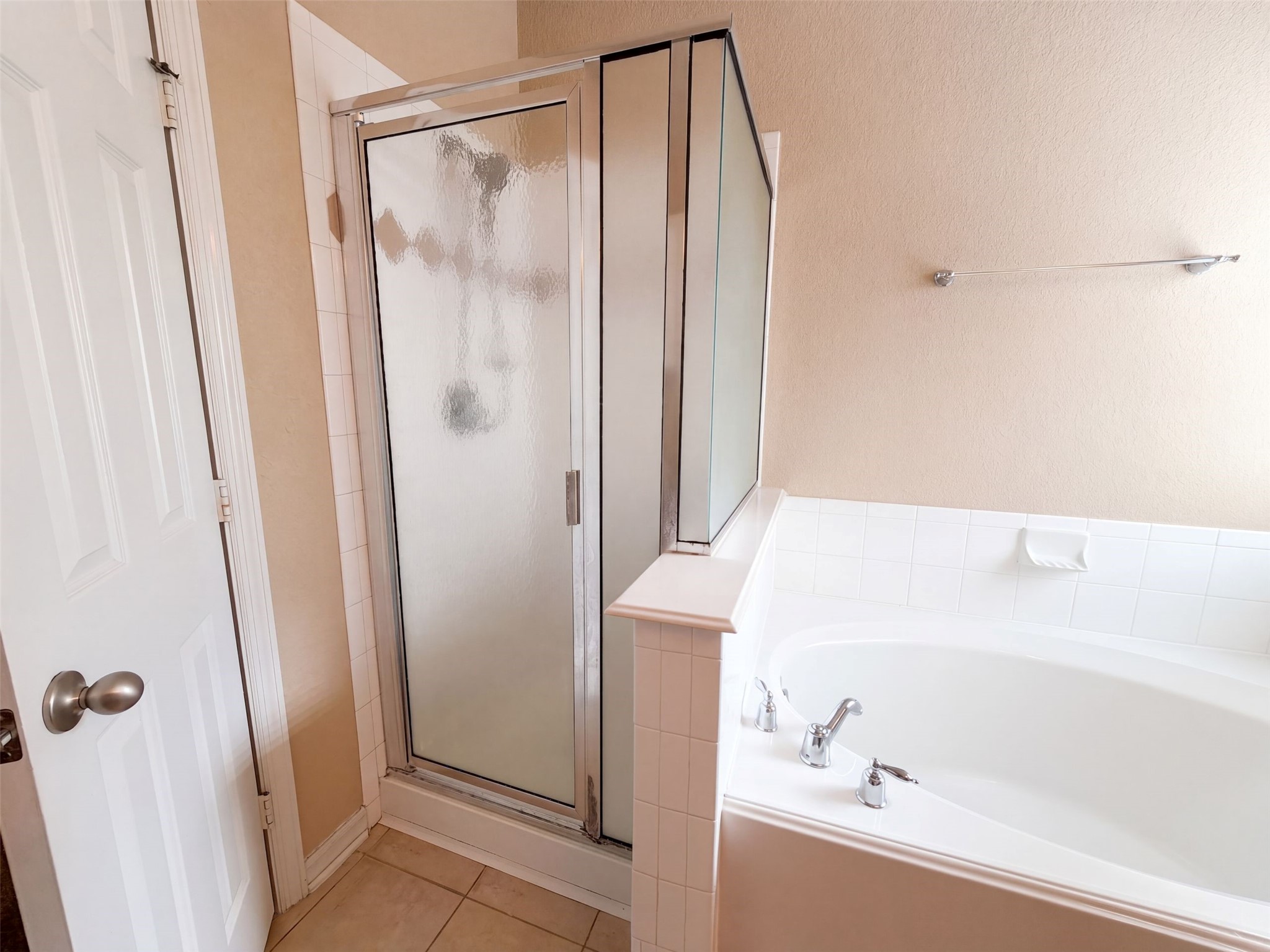 7002 Crockett Ridge Drive Property Photo 14