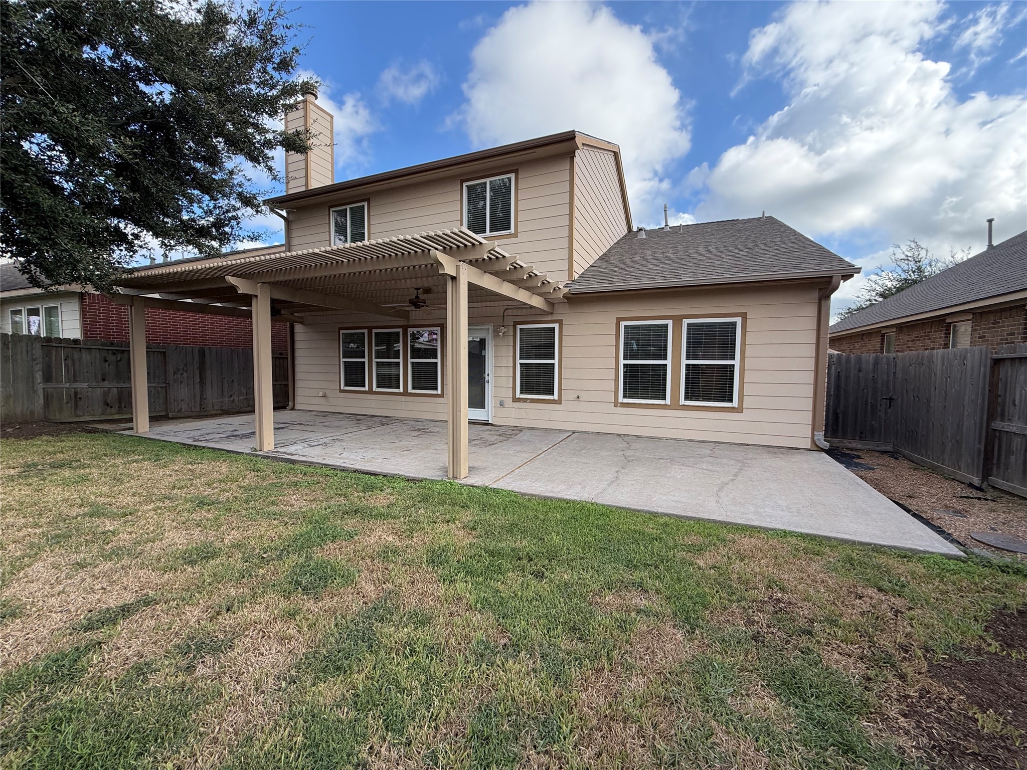 7002 Crockett Ridge Drive Property Photo 27