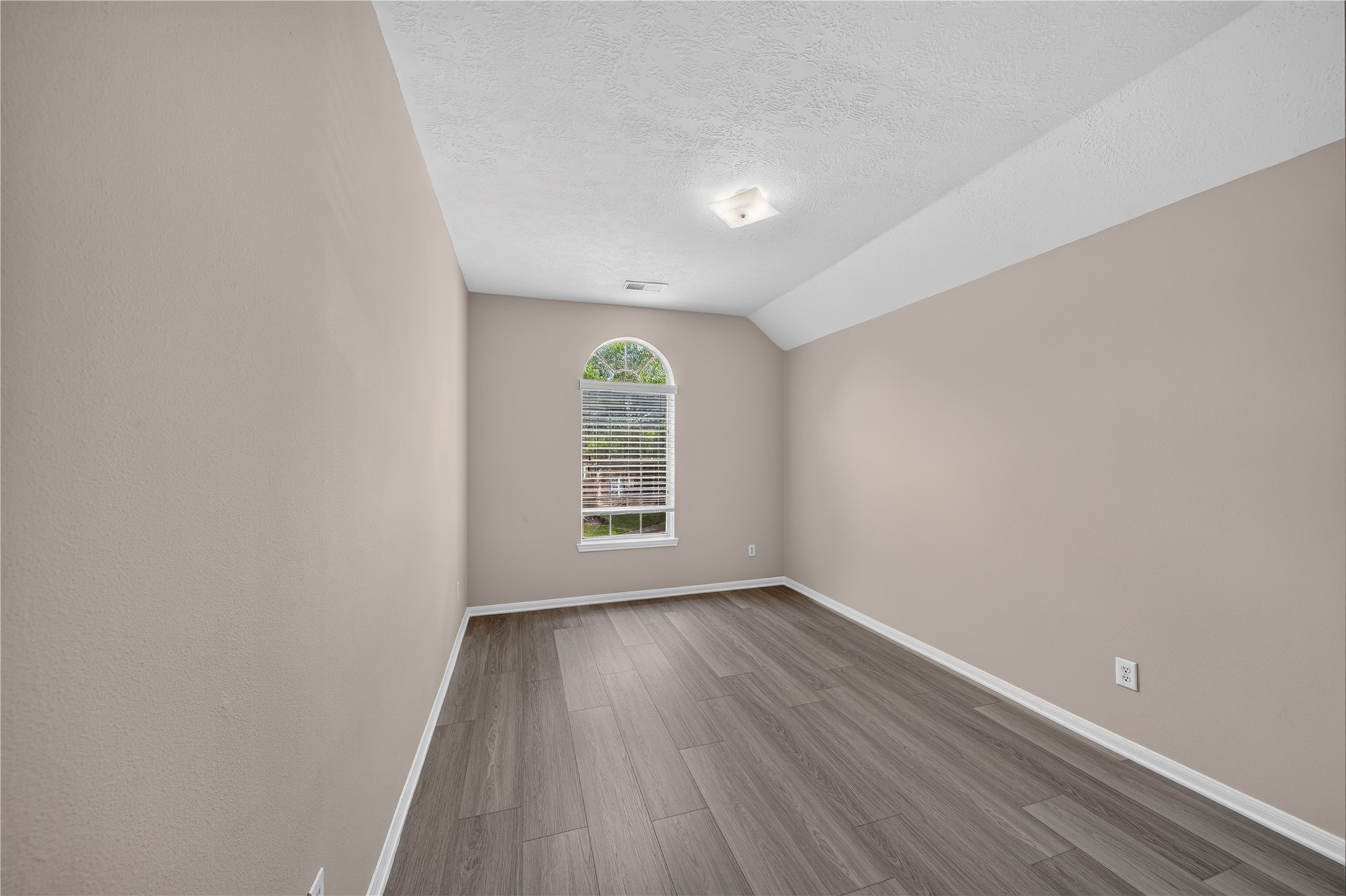 2011 Hickory Bay Court Property Photo 43