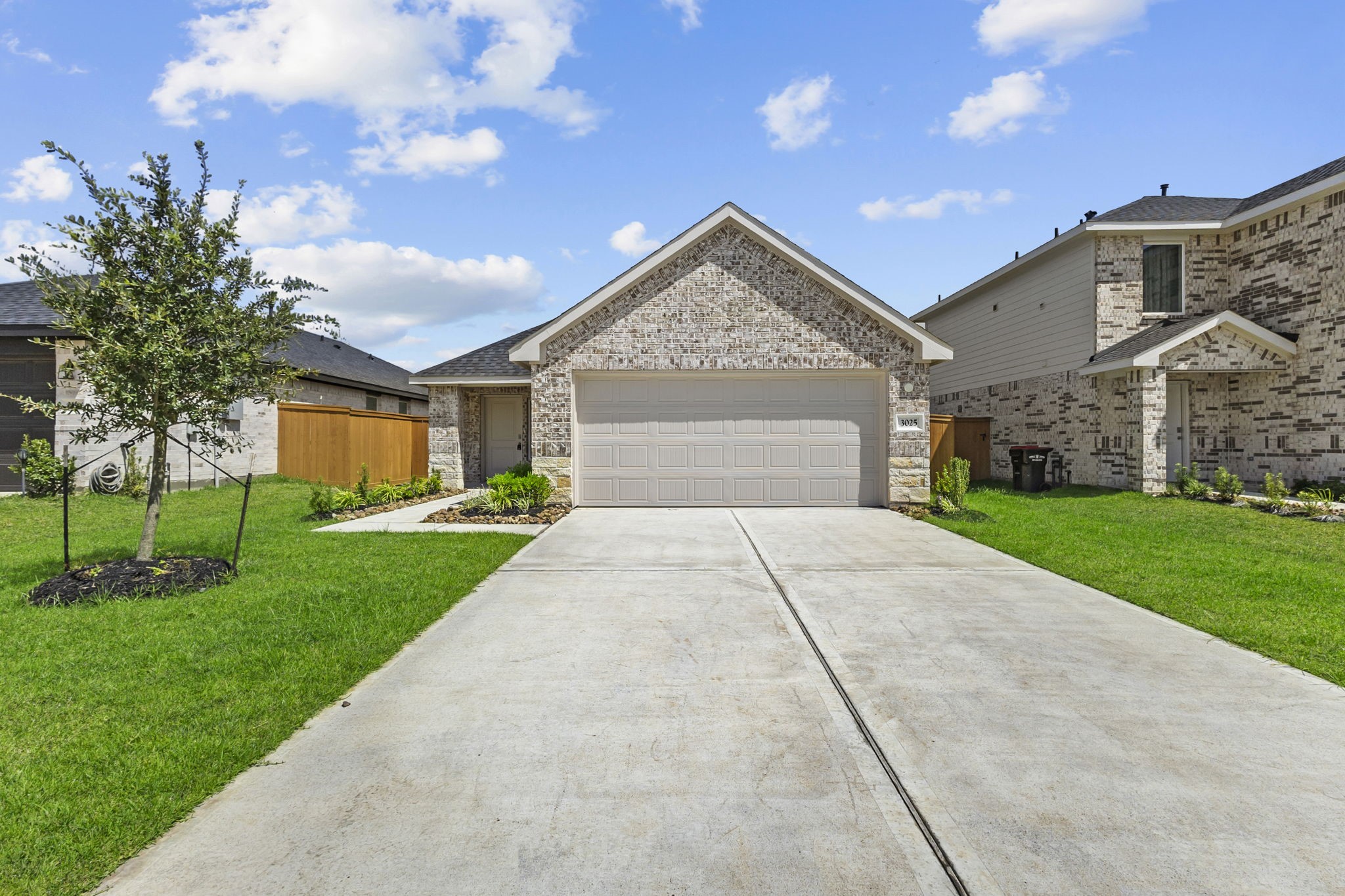 3025 Brizzo Beach Lane Property Photo 1