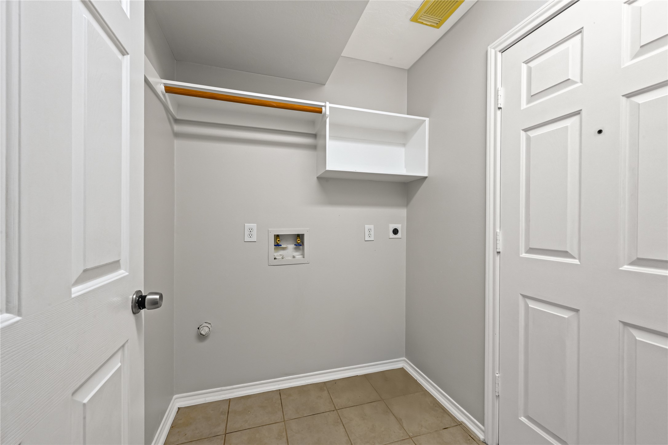 3115 Glenthorpe Lane Property Photo 17