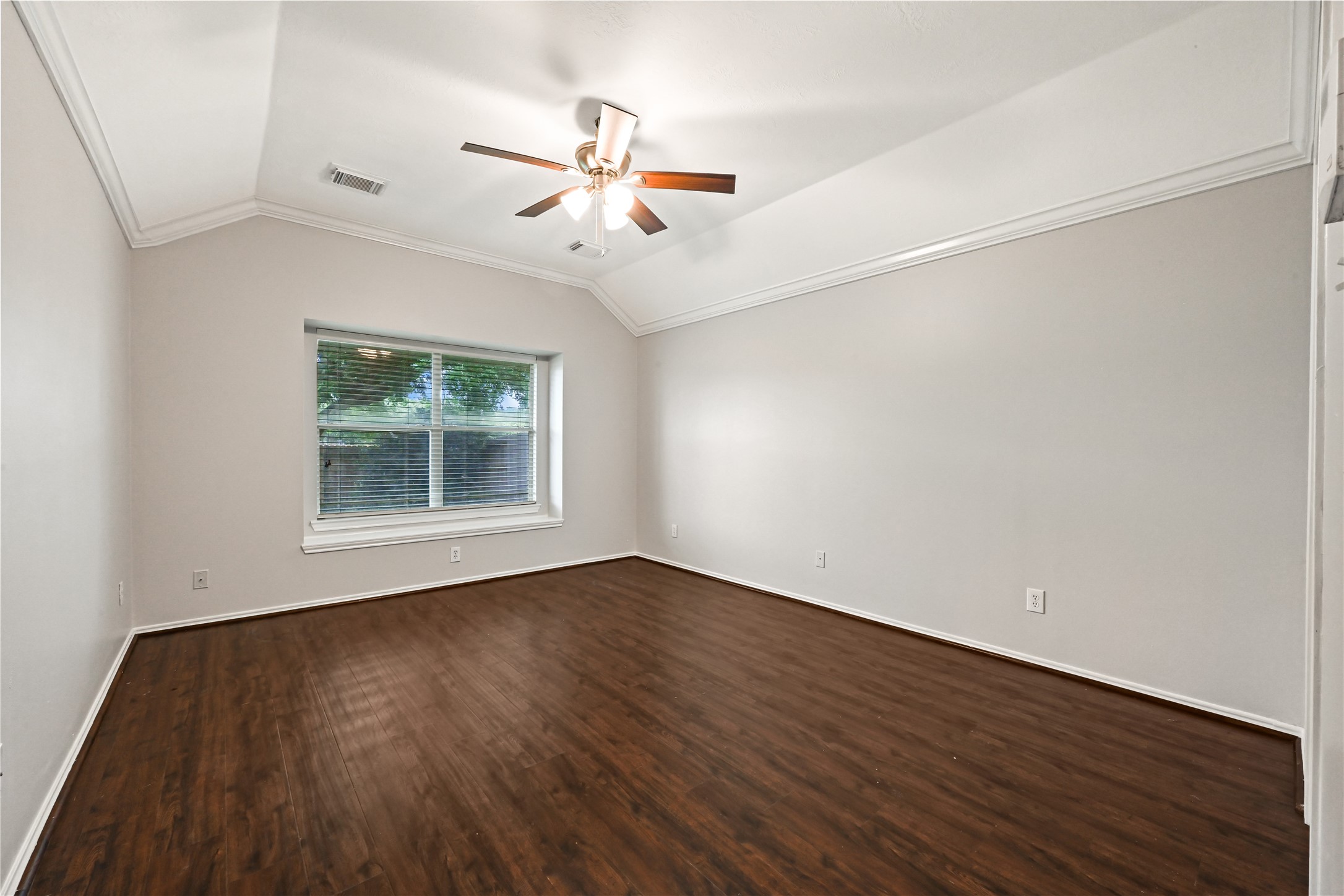 3115 Glenthorpe Lane Property Photo 19