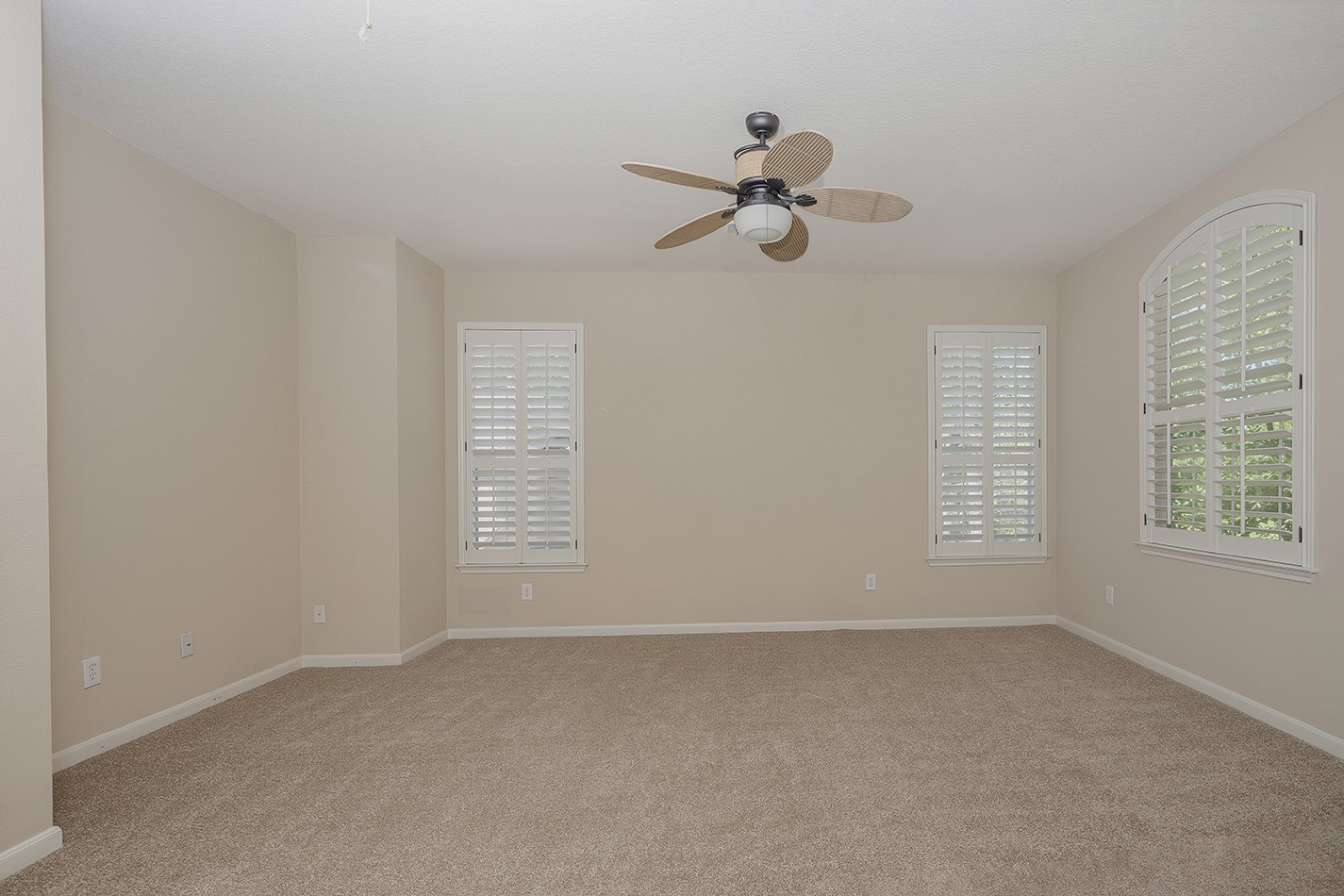 54 Longsford Property Photo 26
