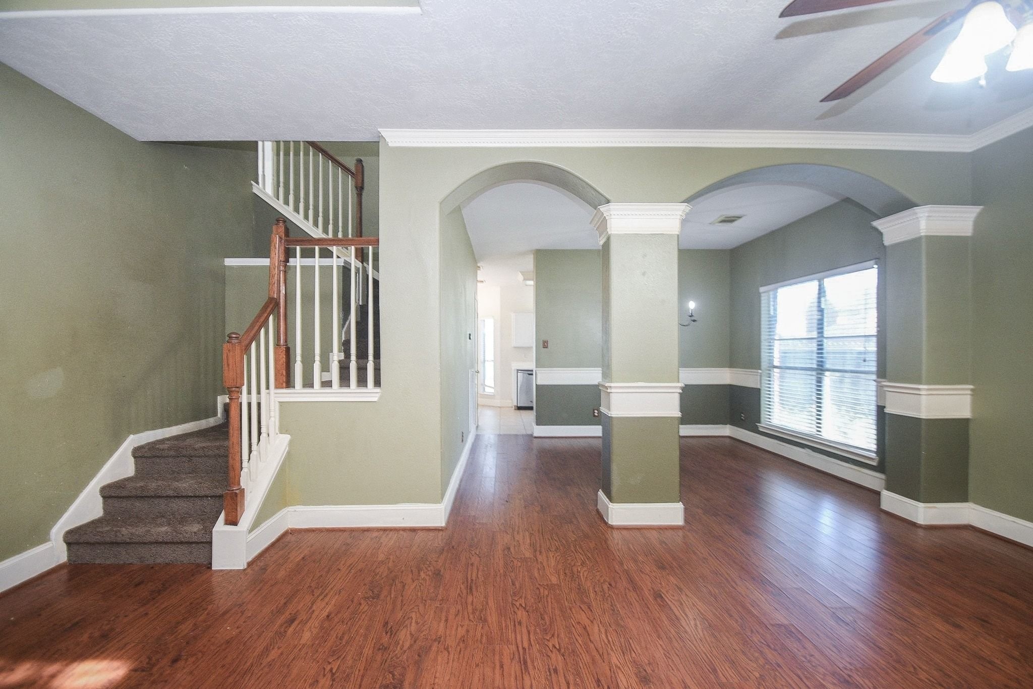 5214 Mountain Forest Drive Property Photo 2