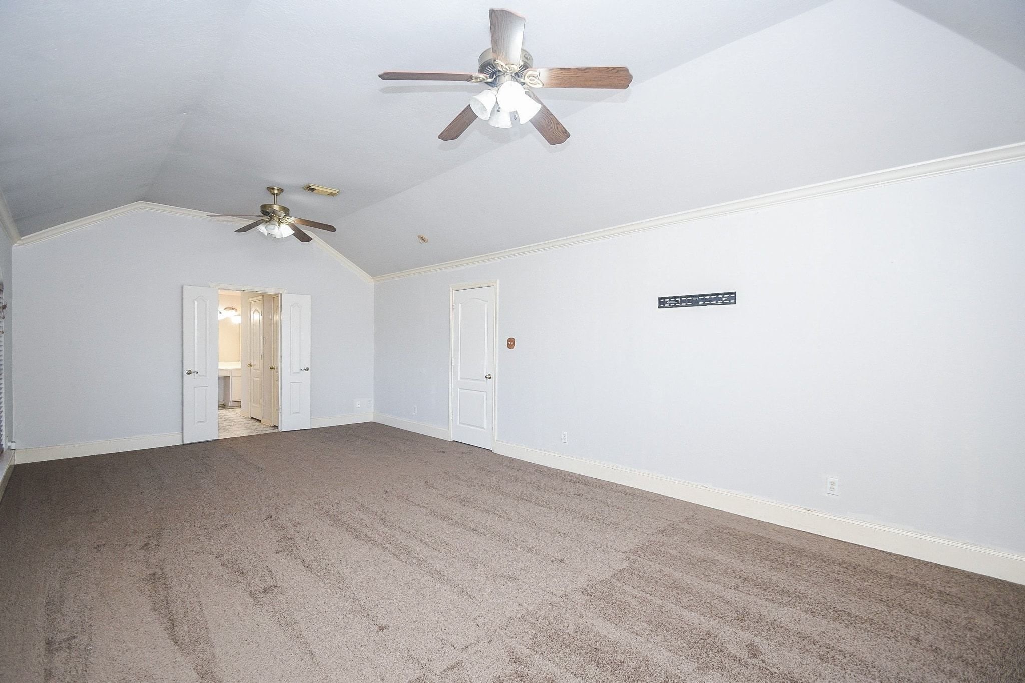 5214 Mountain Forest Drive Property Photo 22