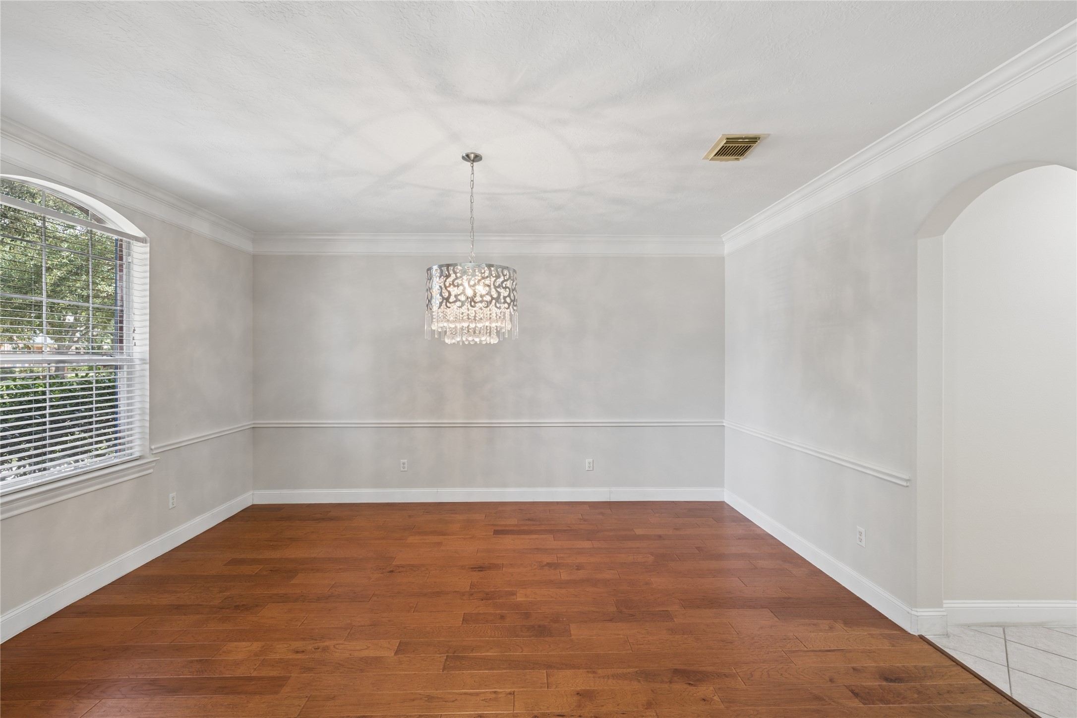 6414 Pinewood Trace Lane Property Photo 6