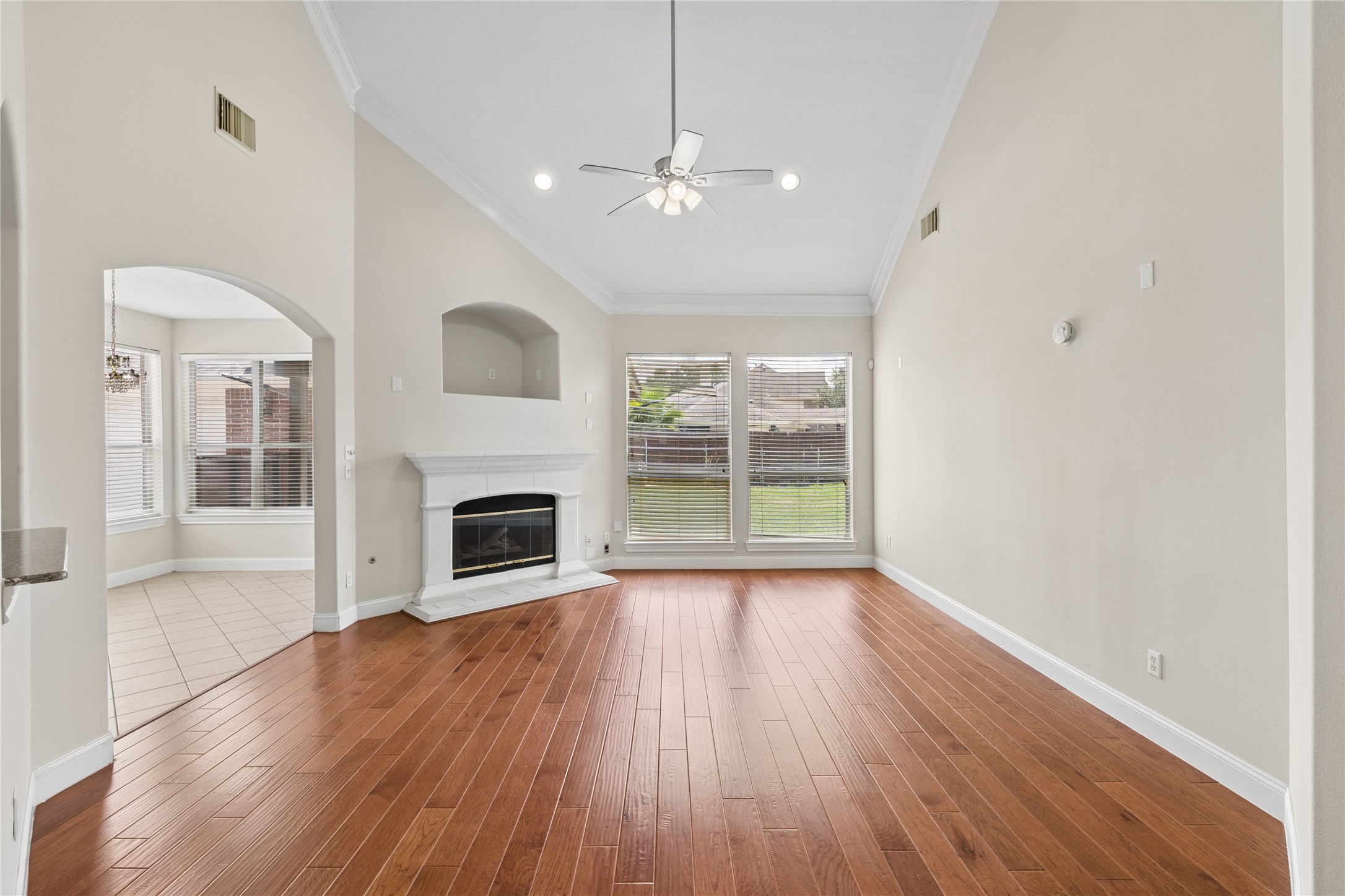 6414 Pinewood Trace Lane Property Photo 7
