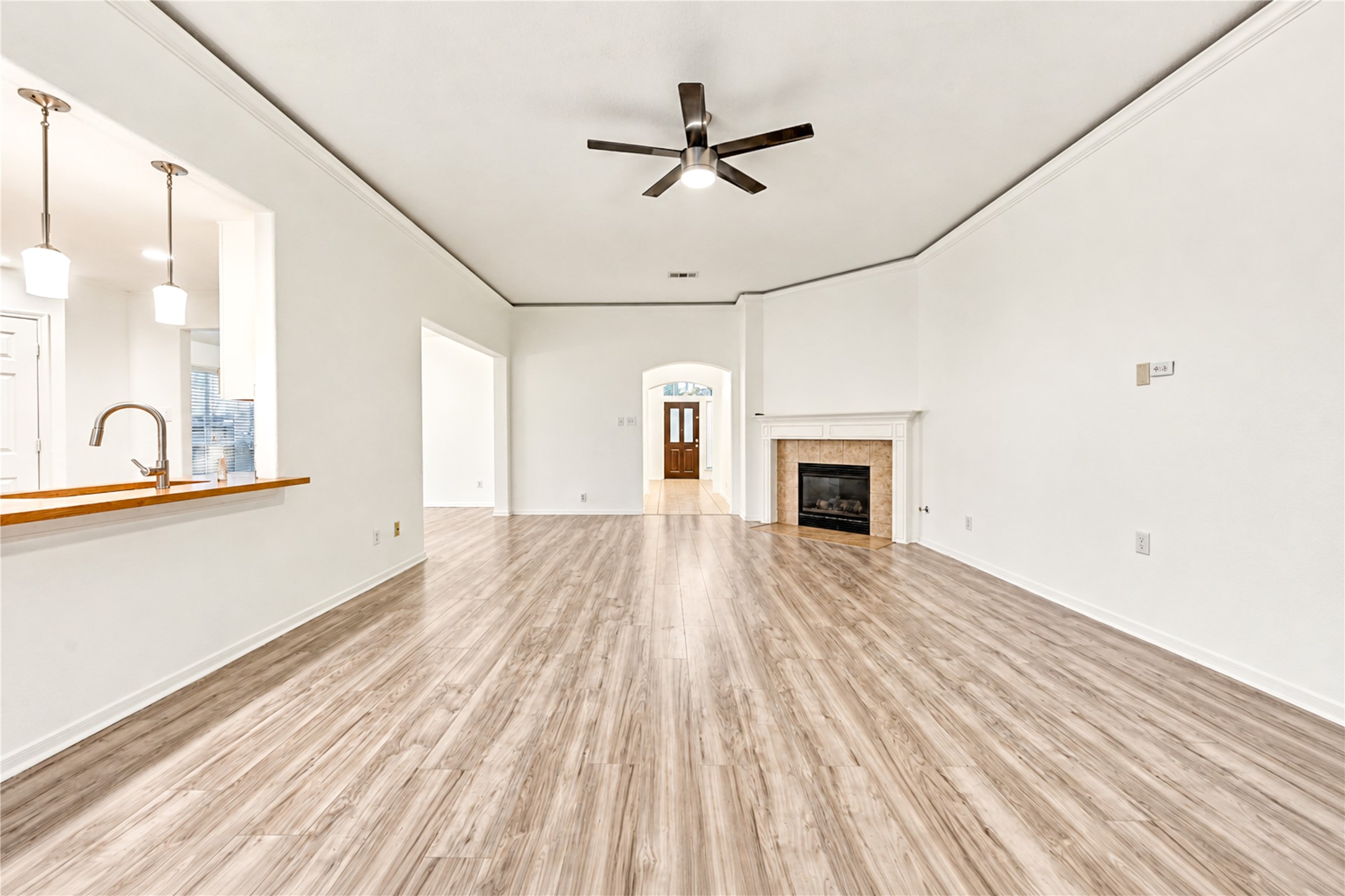 2919 Walnut Knoll Way Property Photo 4