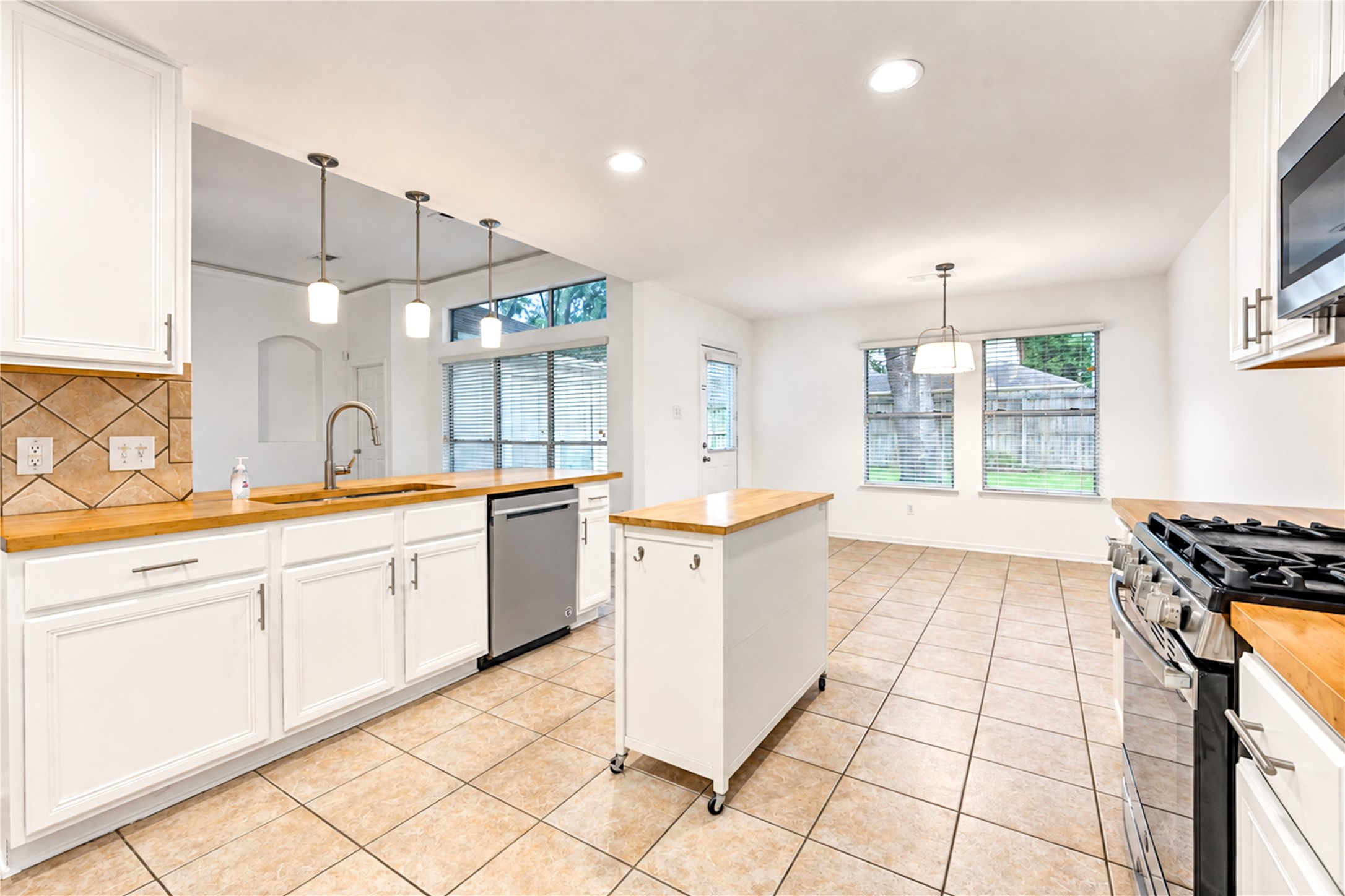 2919 Walnut Knoll Way Property Photo 11