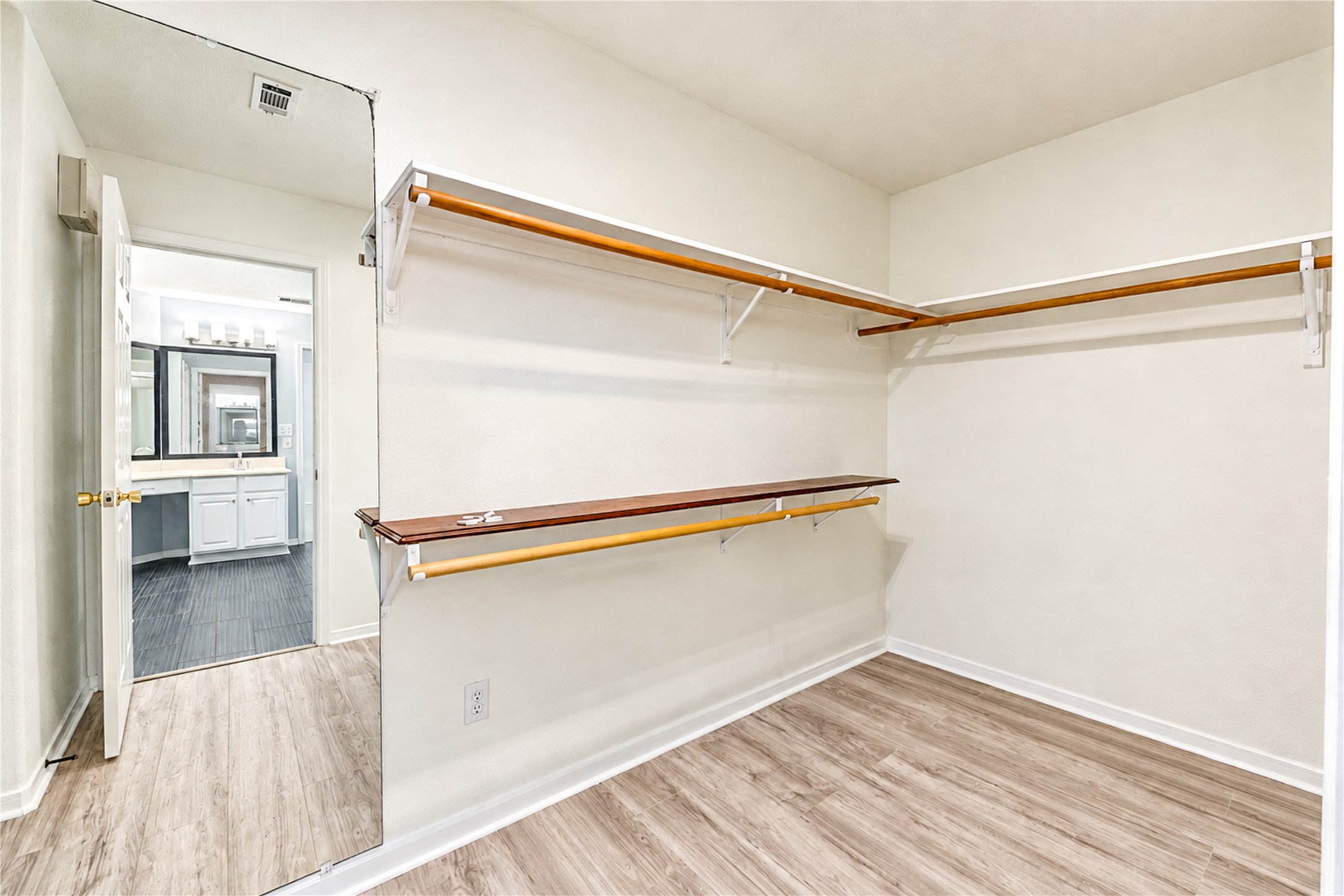 2919 Walnut Knoll Way Property Photo 23