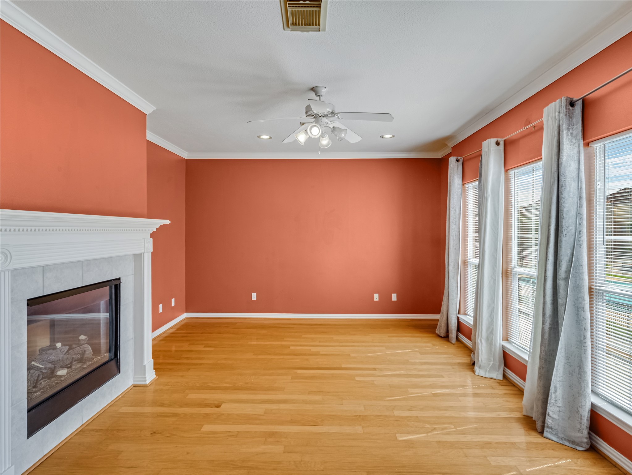 7138 Windwater Parkway N Property Photo 10