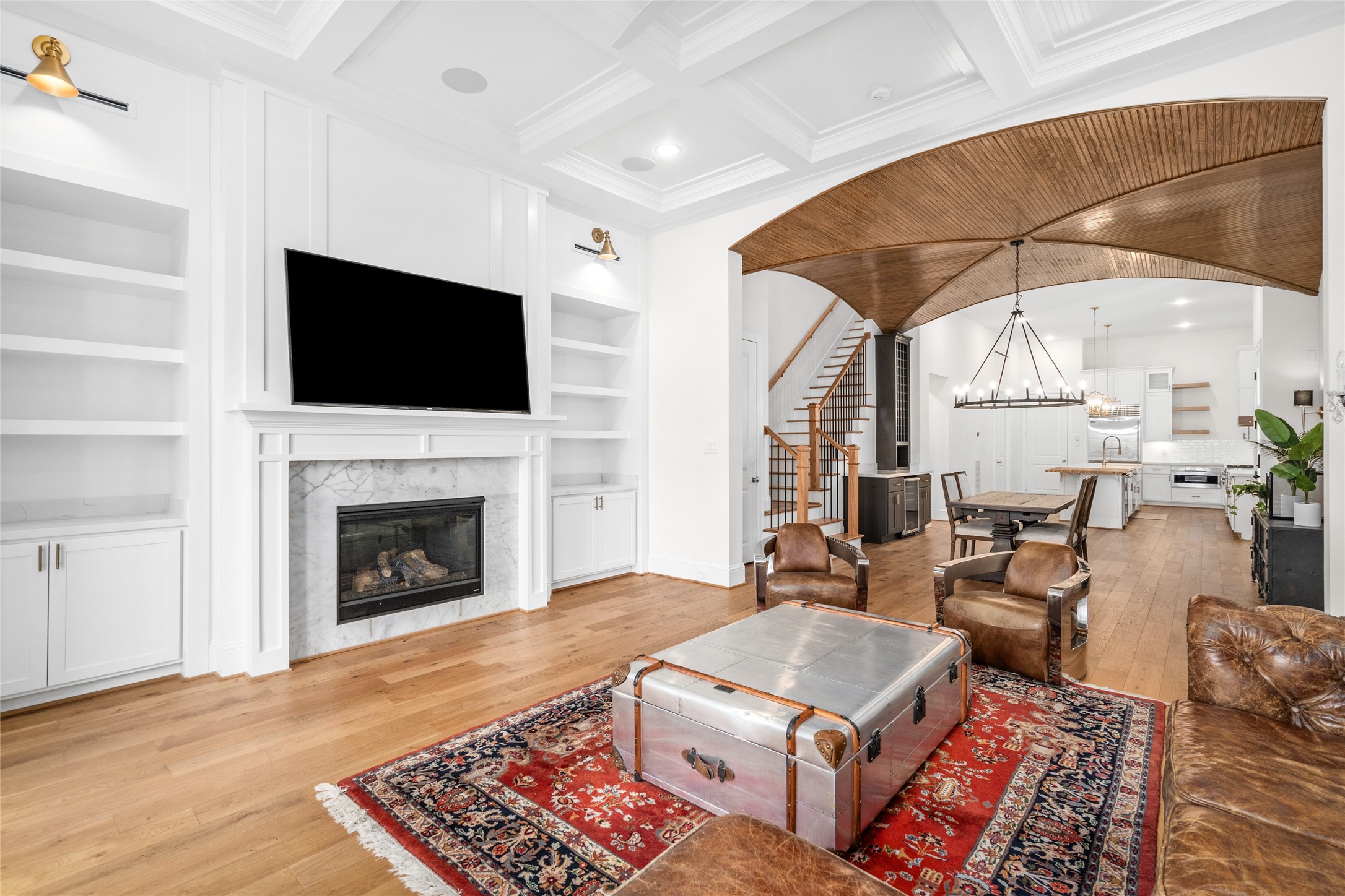 113 E 26th Street A Property Photo 17