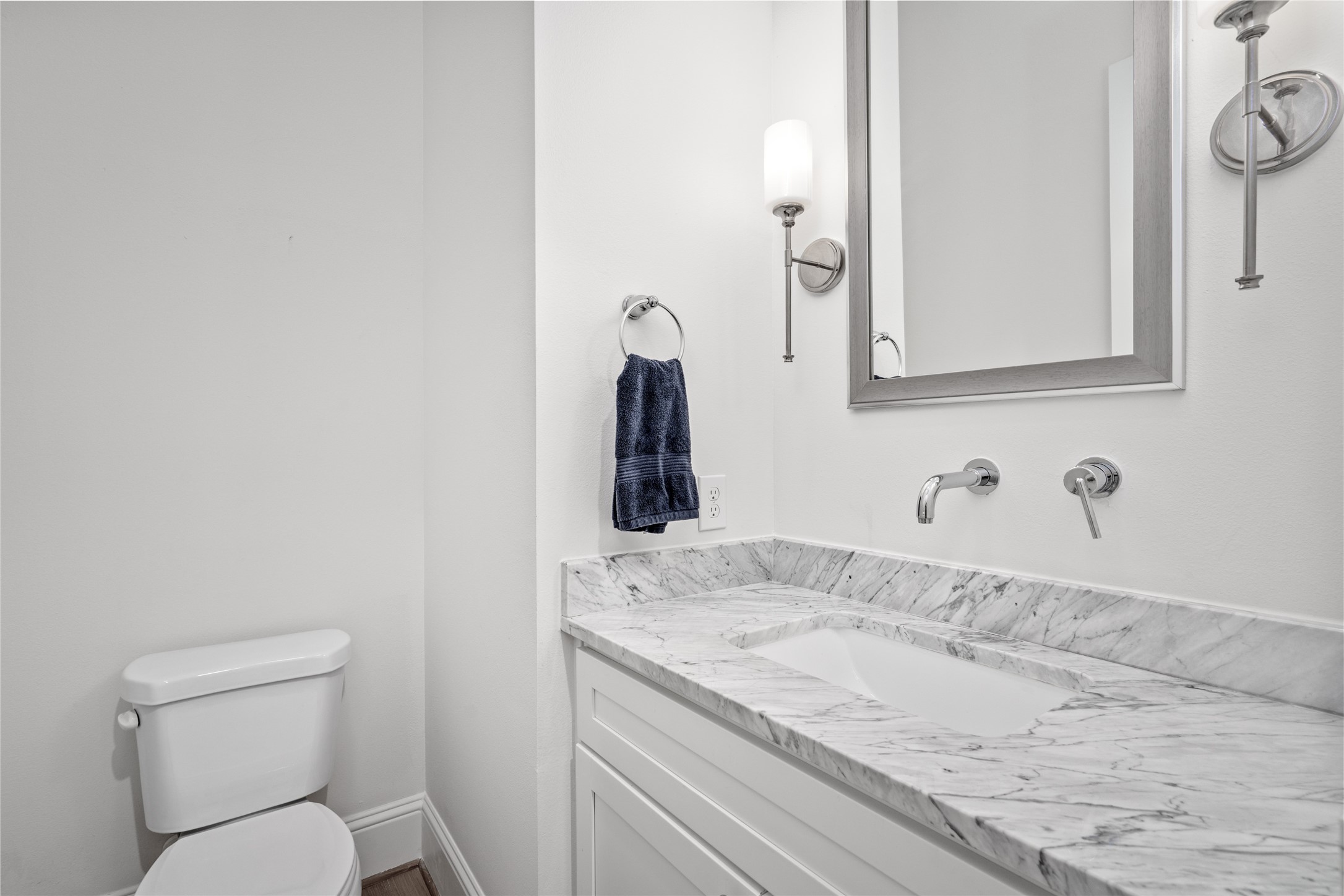 113 E 26th Street A Property Photo 18