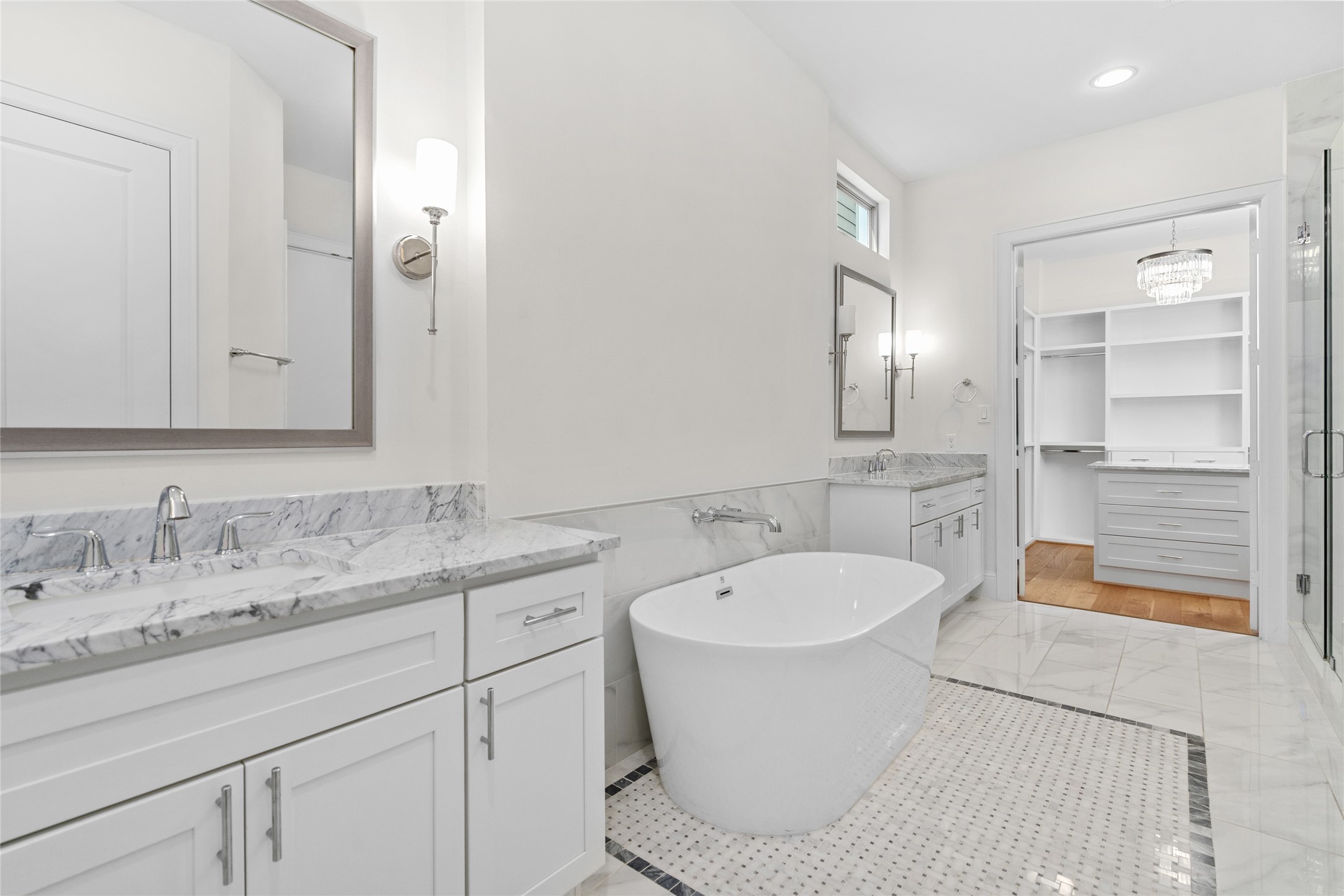 113 E 26th Street A Property Photo 26
